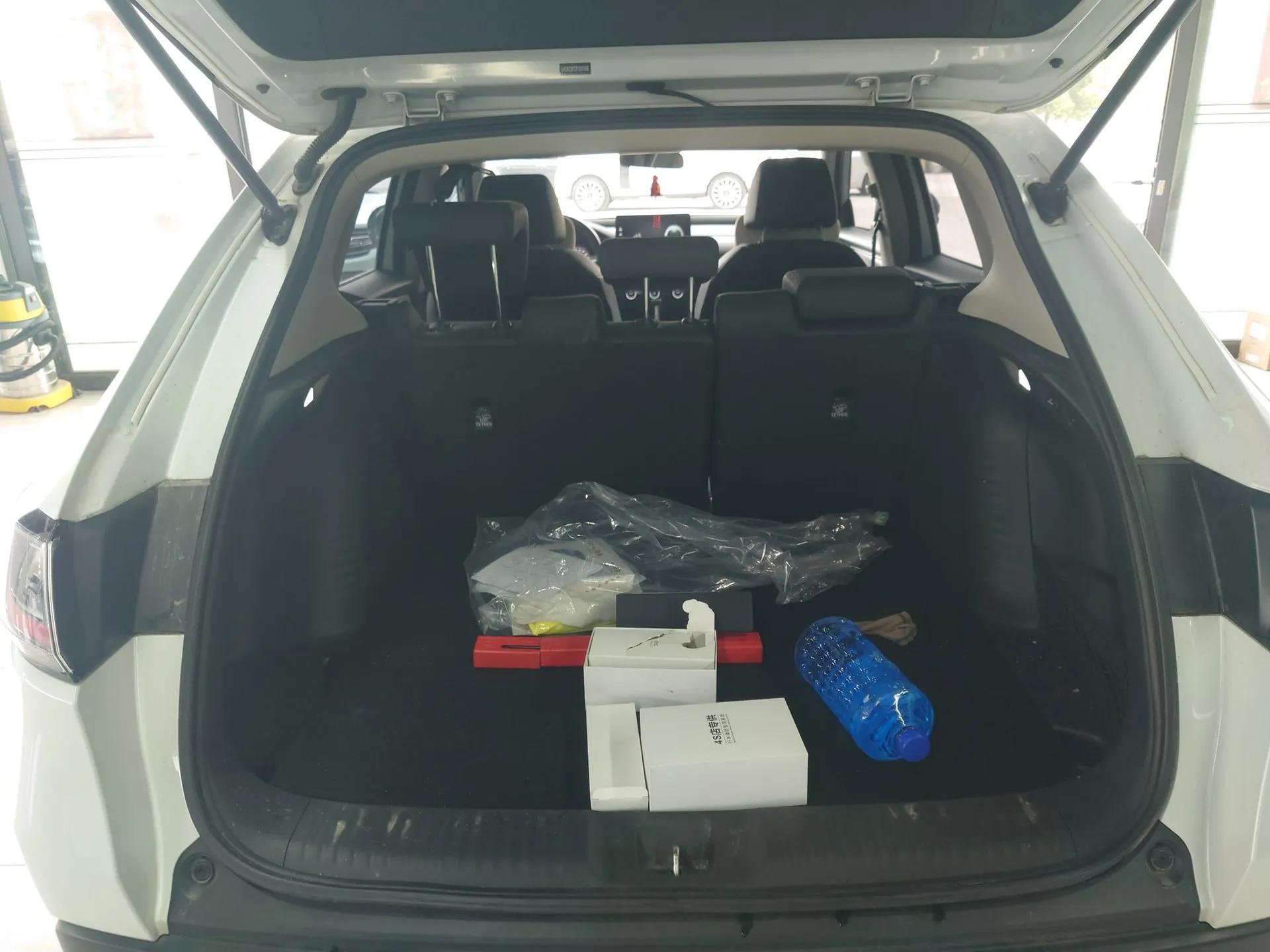 Honda ZR-V 2022 1.5T CVT Luxury Edition — миниатюра 22