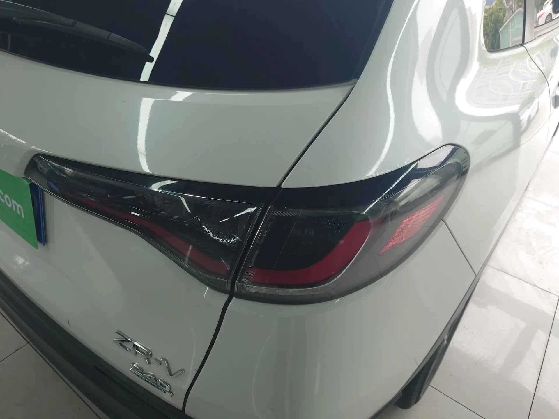 Honda ZR-V 2022 1.5T CVT Luxury Edition — миниатюра 7