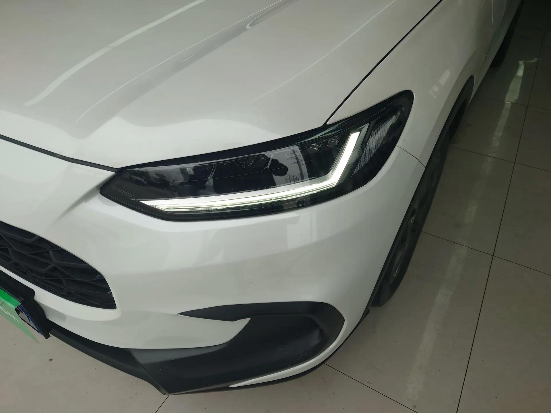 Honda ZR-V 2022 1.5T CVT Luxury Edition — миниатюра 9