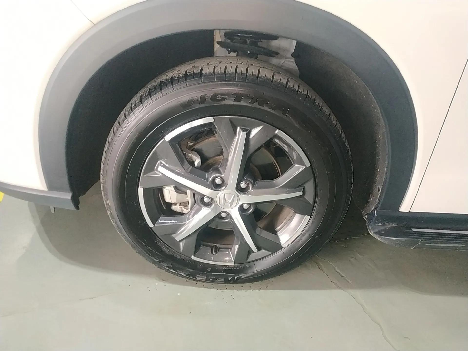 Honda ZR-V 2022 1.5T CVT Elite Edition — миниатюра 8