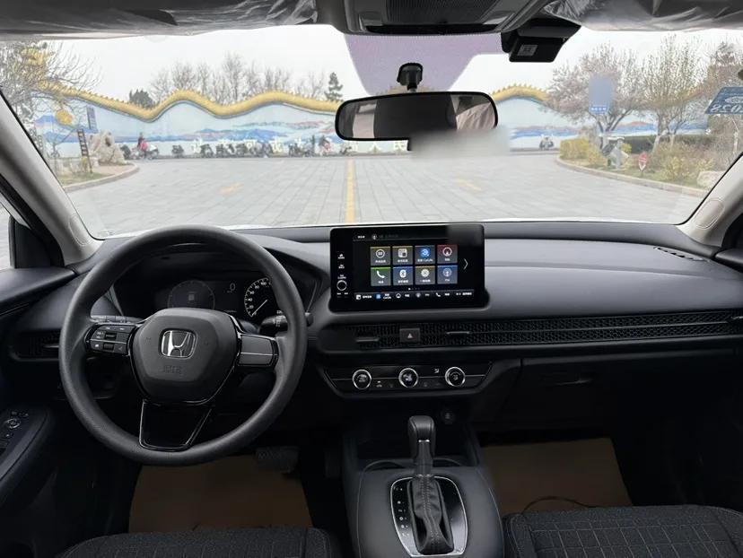 Honda ZR-V 2023 1.5T CVT Tech Edition — миниатюра 24
