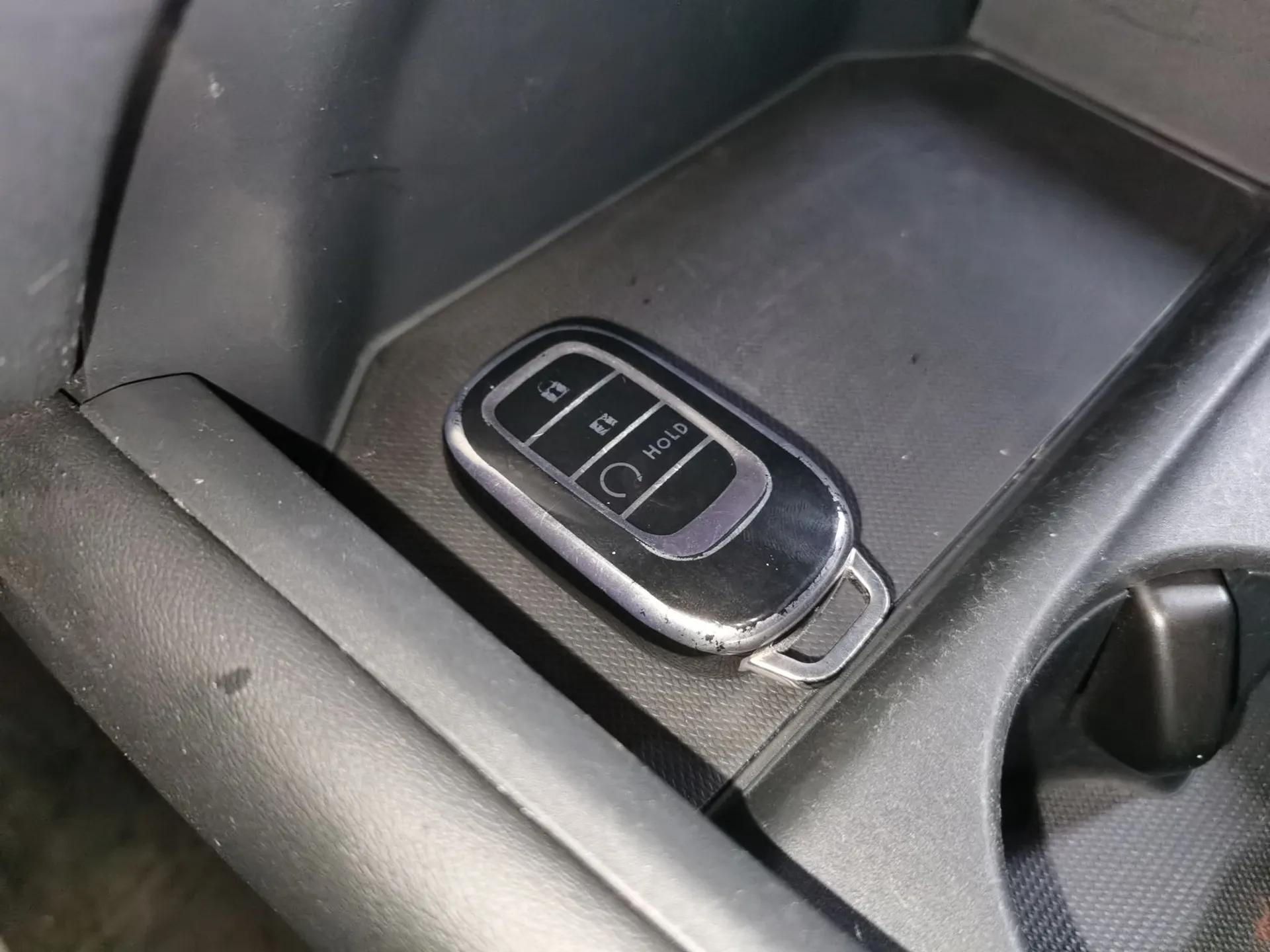 Honda ZR-V 2023 1.5T CVT Tech Edition — миниатюра 12