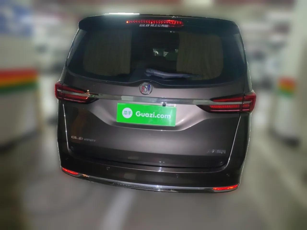 Buick GL8 2021 Land Cruiser Executive Class 652T Comfort Model — миниатюра 5