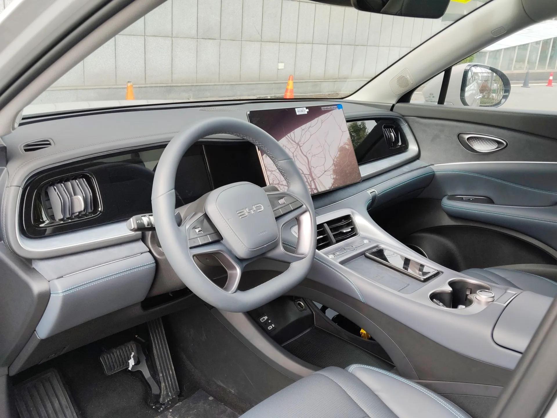 BYD Sealion 07 DM-i 2025 150 Flagship+ Edition — миниатюра 20
