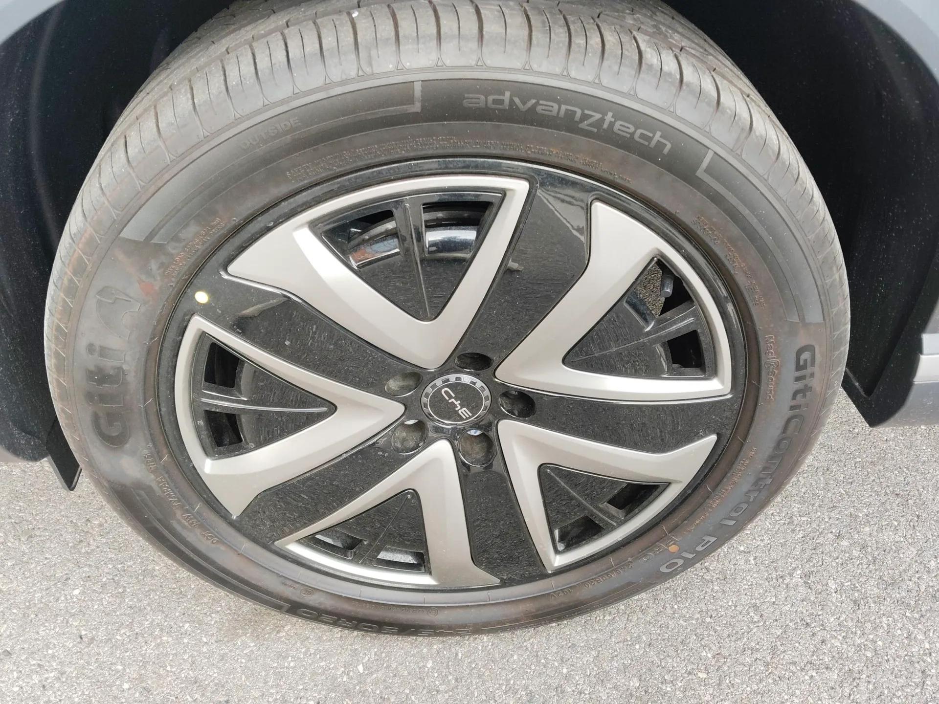 BYD Sealion 07 DM-i 2025 150 Flagship+ Edition — миниатюра 9