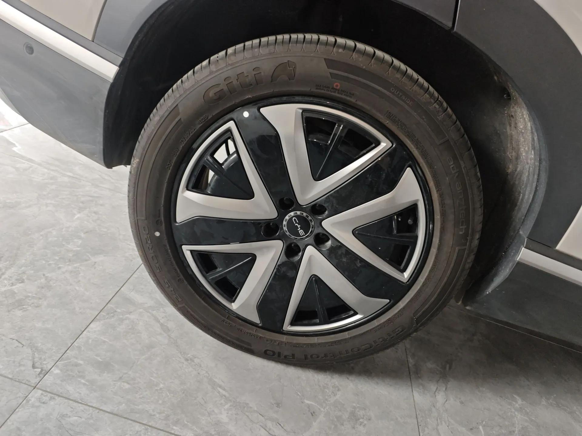 BYD Sealion 07 DM-i 2025 150 Flagship+ Edition — миниатюра 10