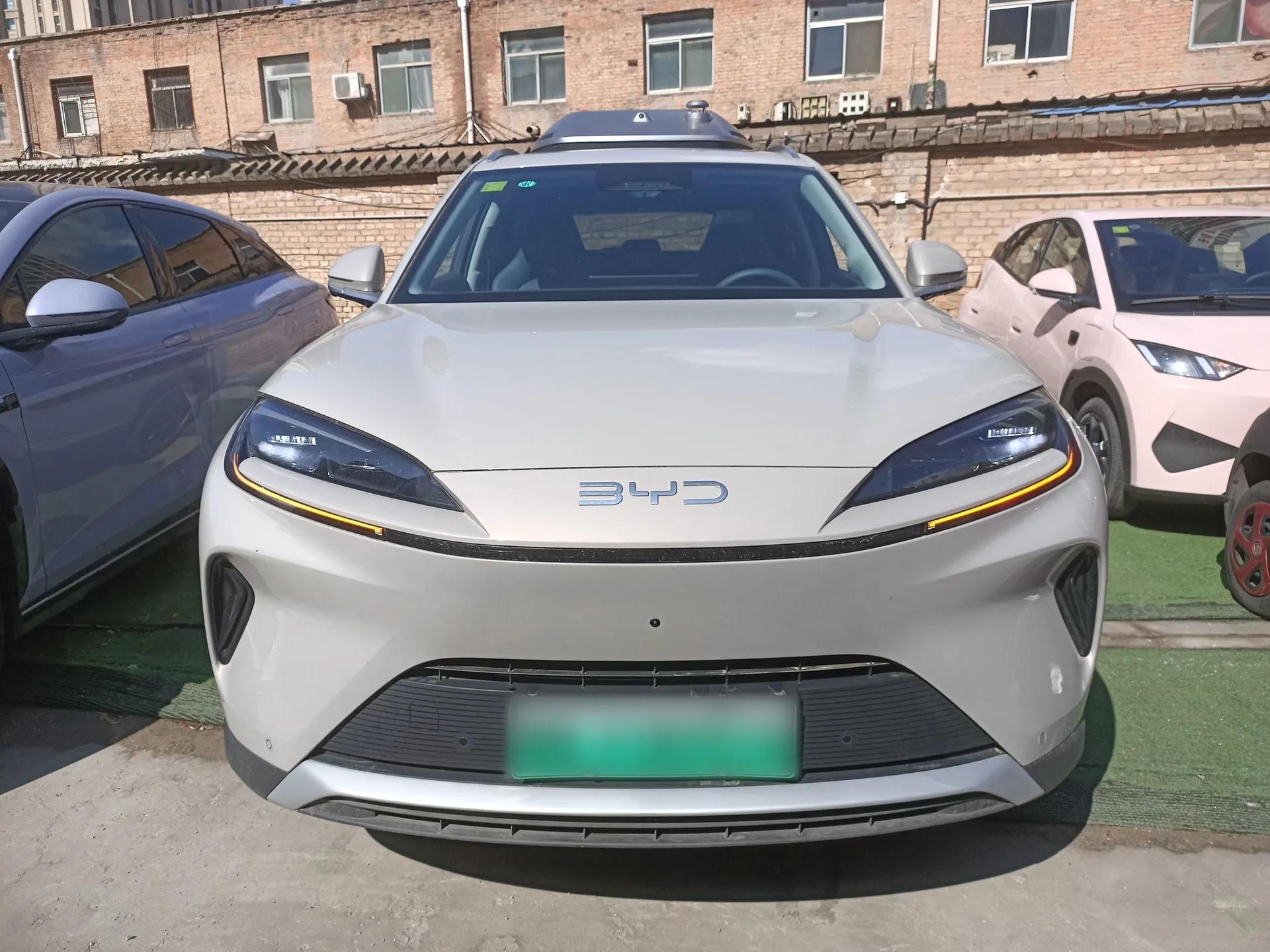 BYD Sealion 07 DM-i 2025 150 Flagship+ Edition — миниатюра 2