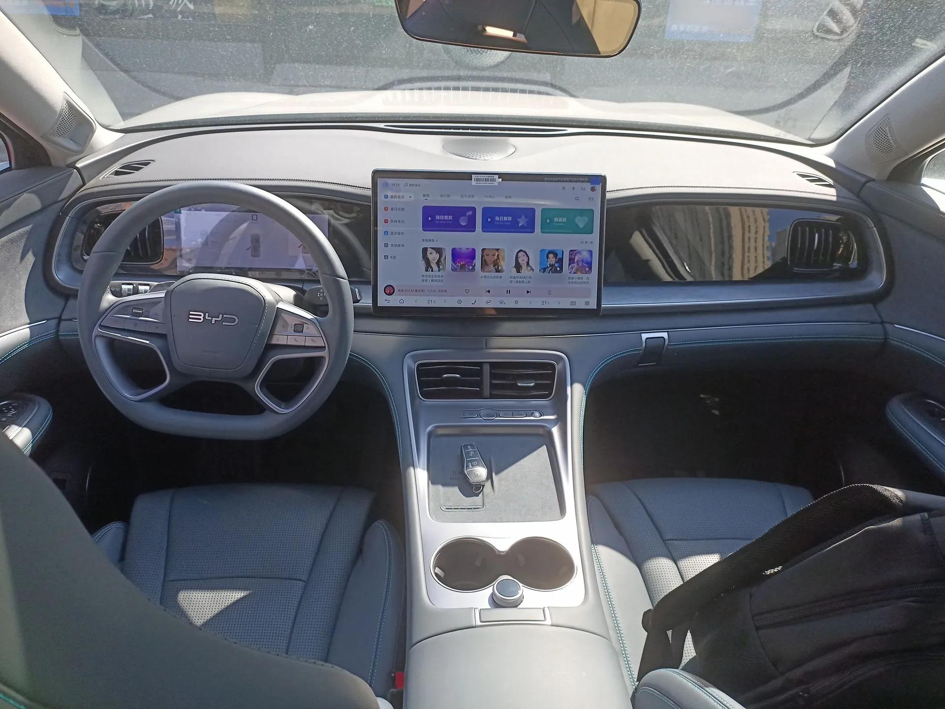 BYD Sealion 07 DM-i 2025 150 Flagship+ Edition — миниатюра 12
