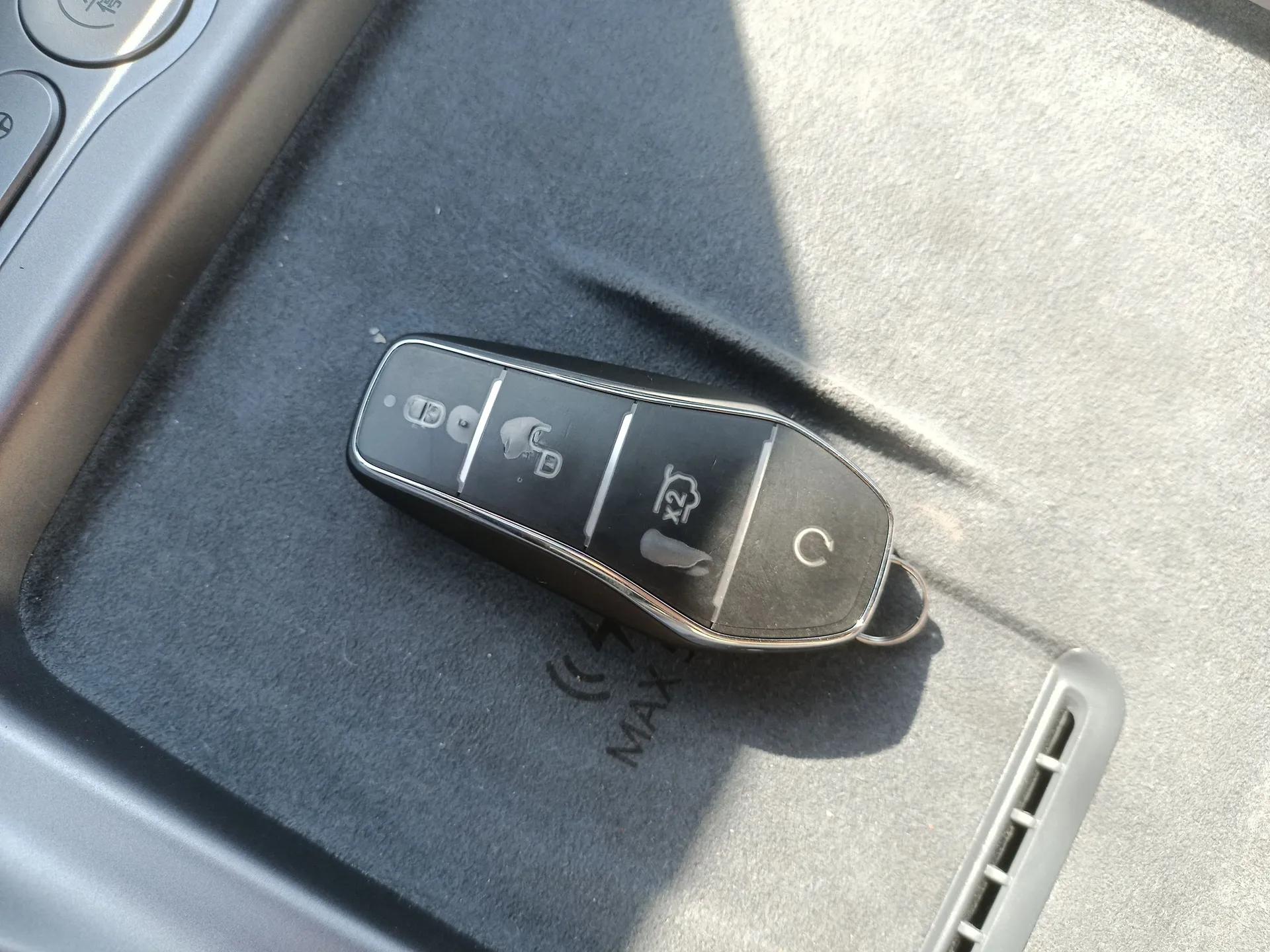 BYD Sealion 07 DM-i 2025 150 Flagship+ Edition — миниатюра 22