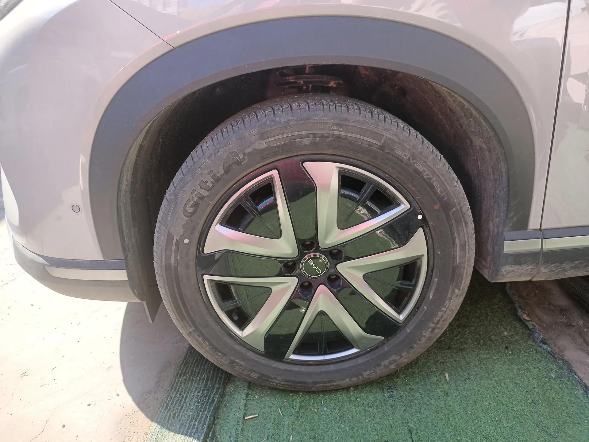BYD Sealion 07 DM-i 2025 150 Flagship+ Edition — миниатюра 9