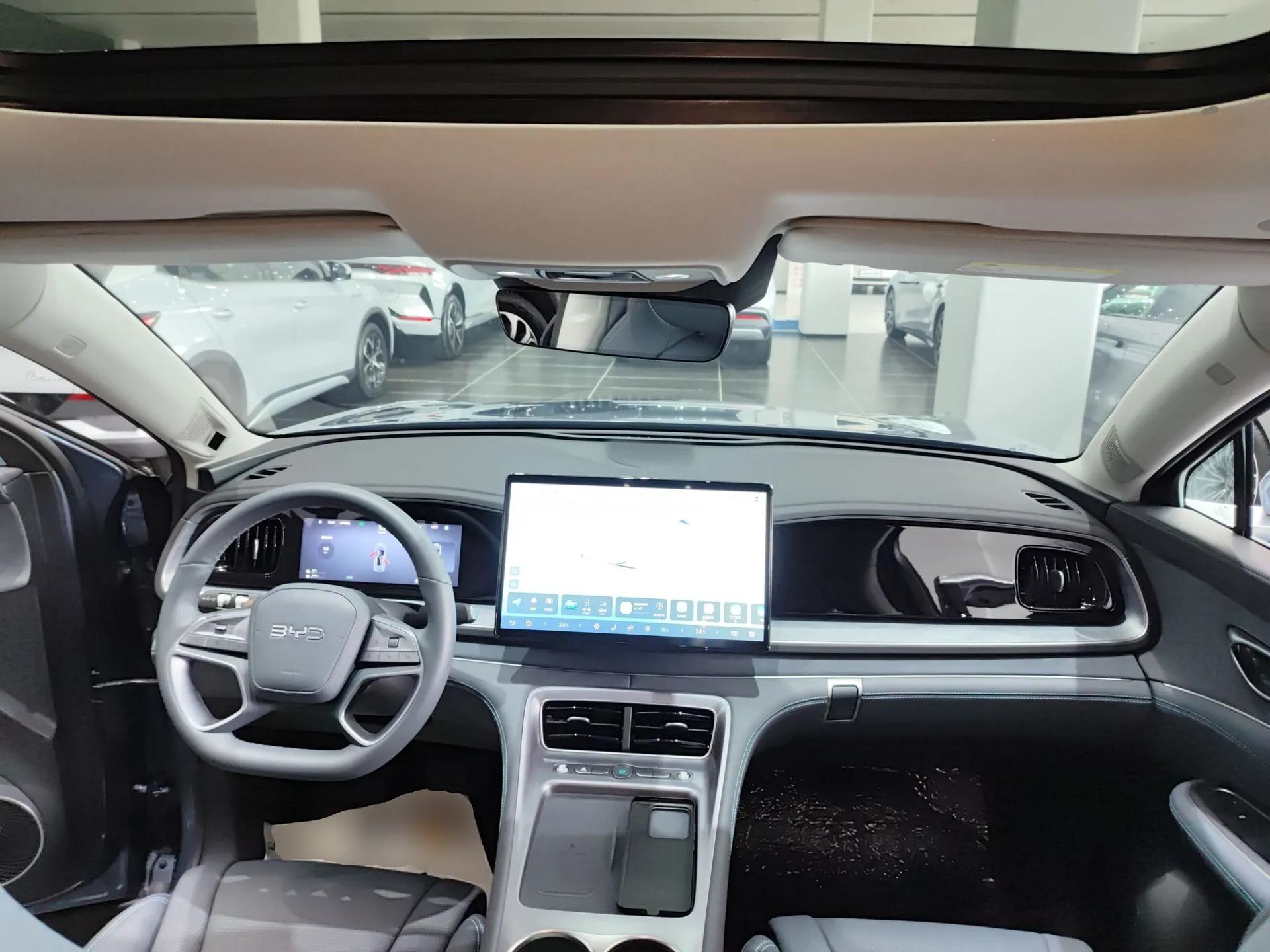 BYD Sealion 07 DM-i 2025 150 Flagship+ Edition — миниатюра 12