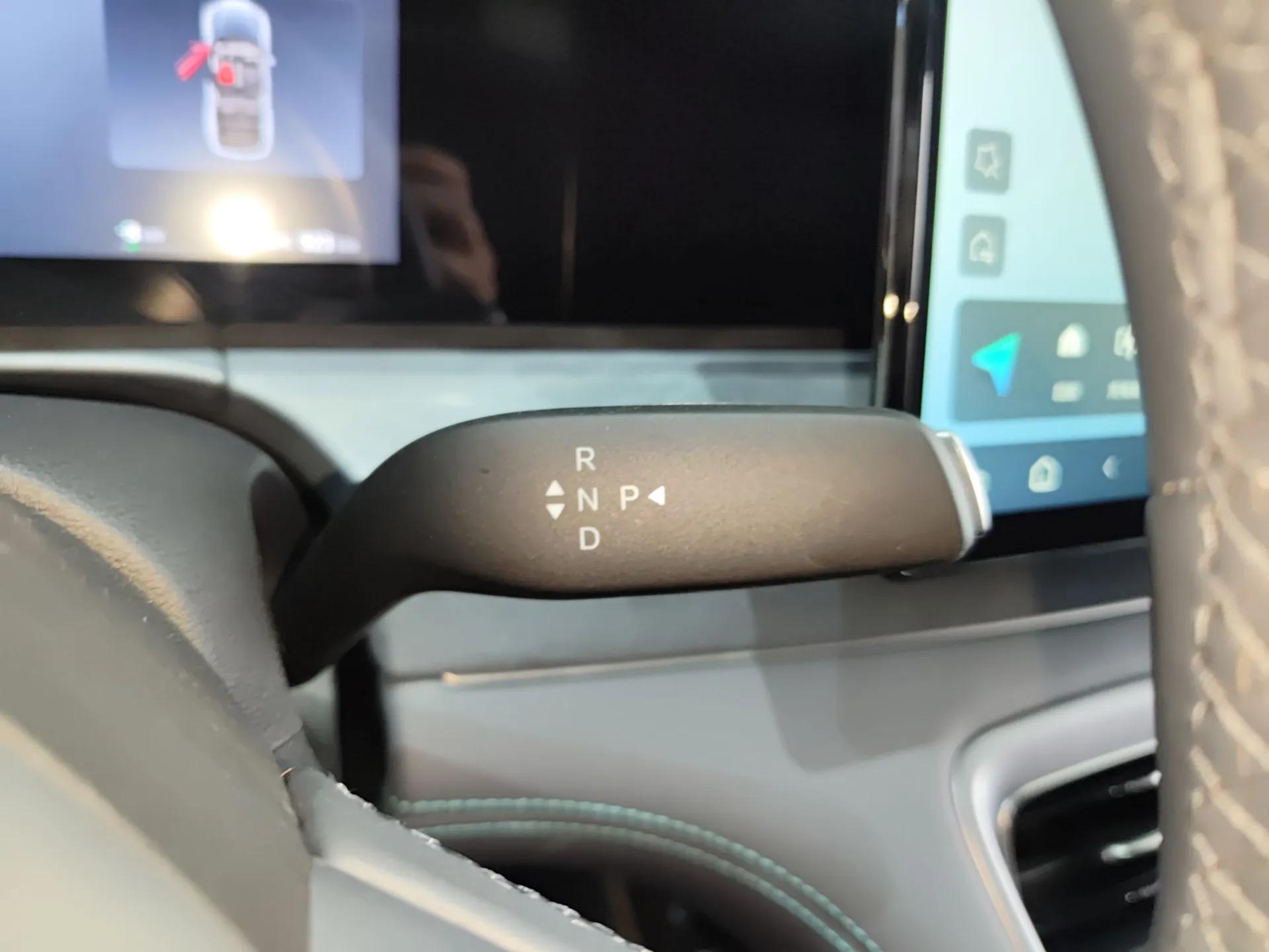 BYD Sealion 07 DM-i 2025 150 Flagship+ Edition — миниатюра 16