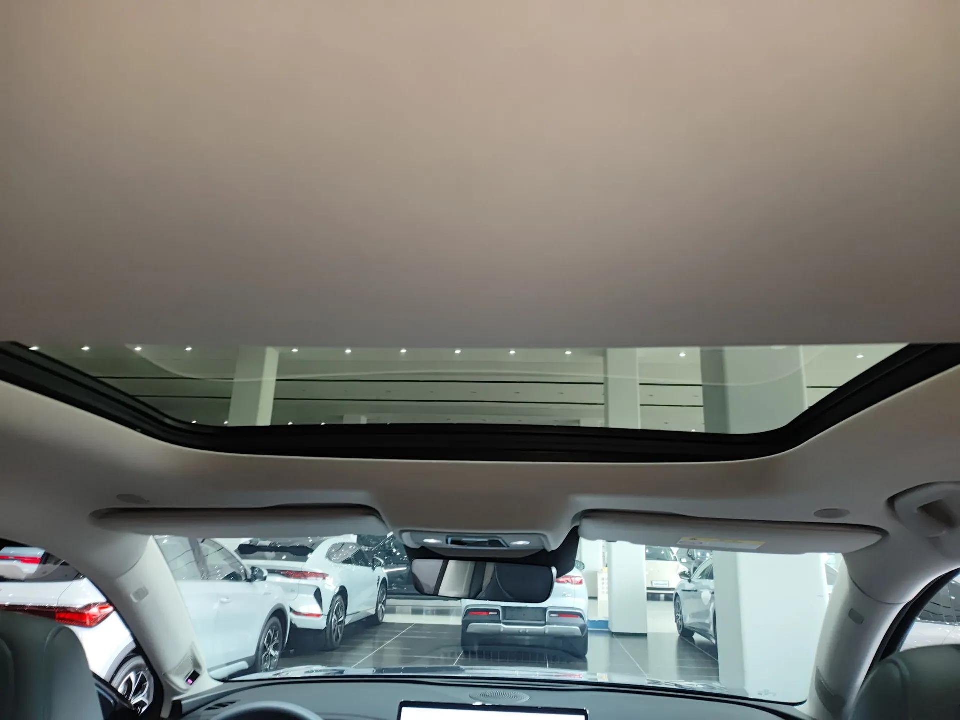 BYD Sealion 07 DM-i 2025 150 Flagship+ Edition — миниатюра 20