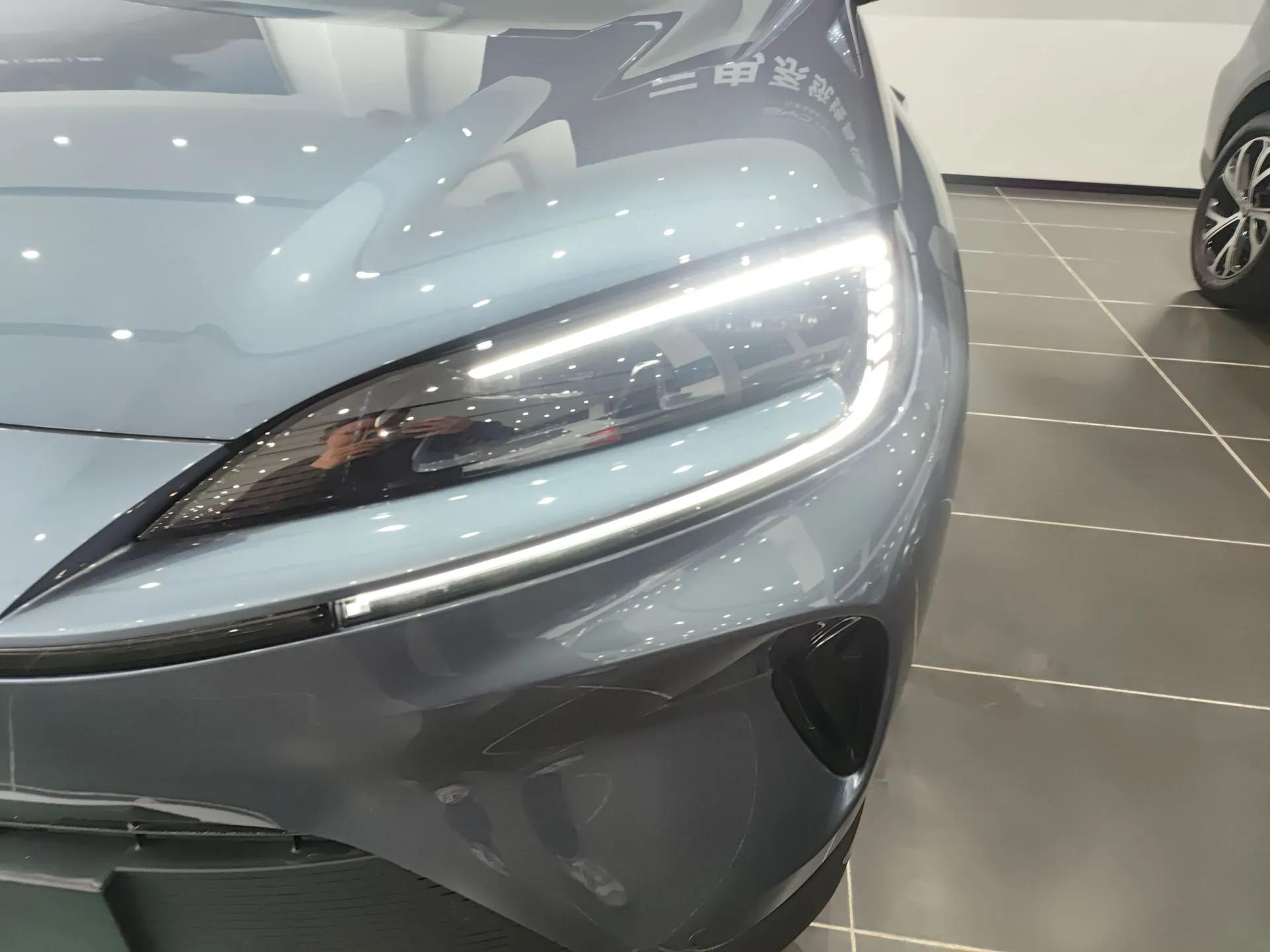 BYD Sealion 07 DM-i 2025 150 Flagship+ Edition — миниатюра 5