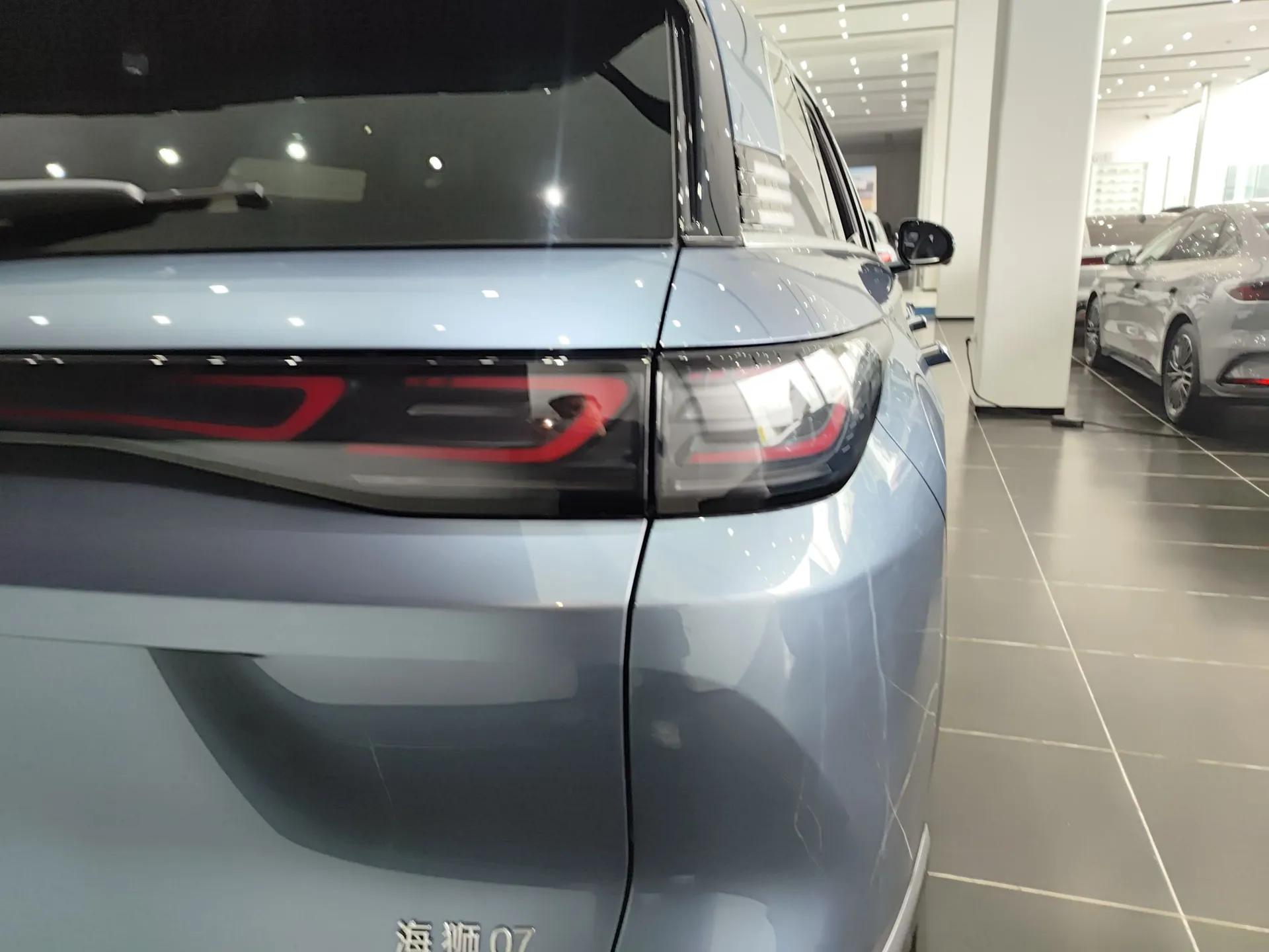 BYD Sealion 07 DM-i 2025 150 Flagship+ Edition — миниатюра 8