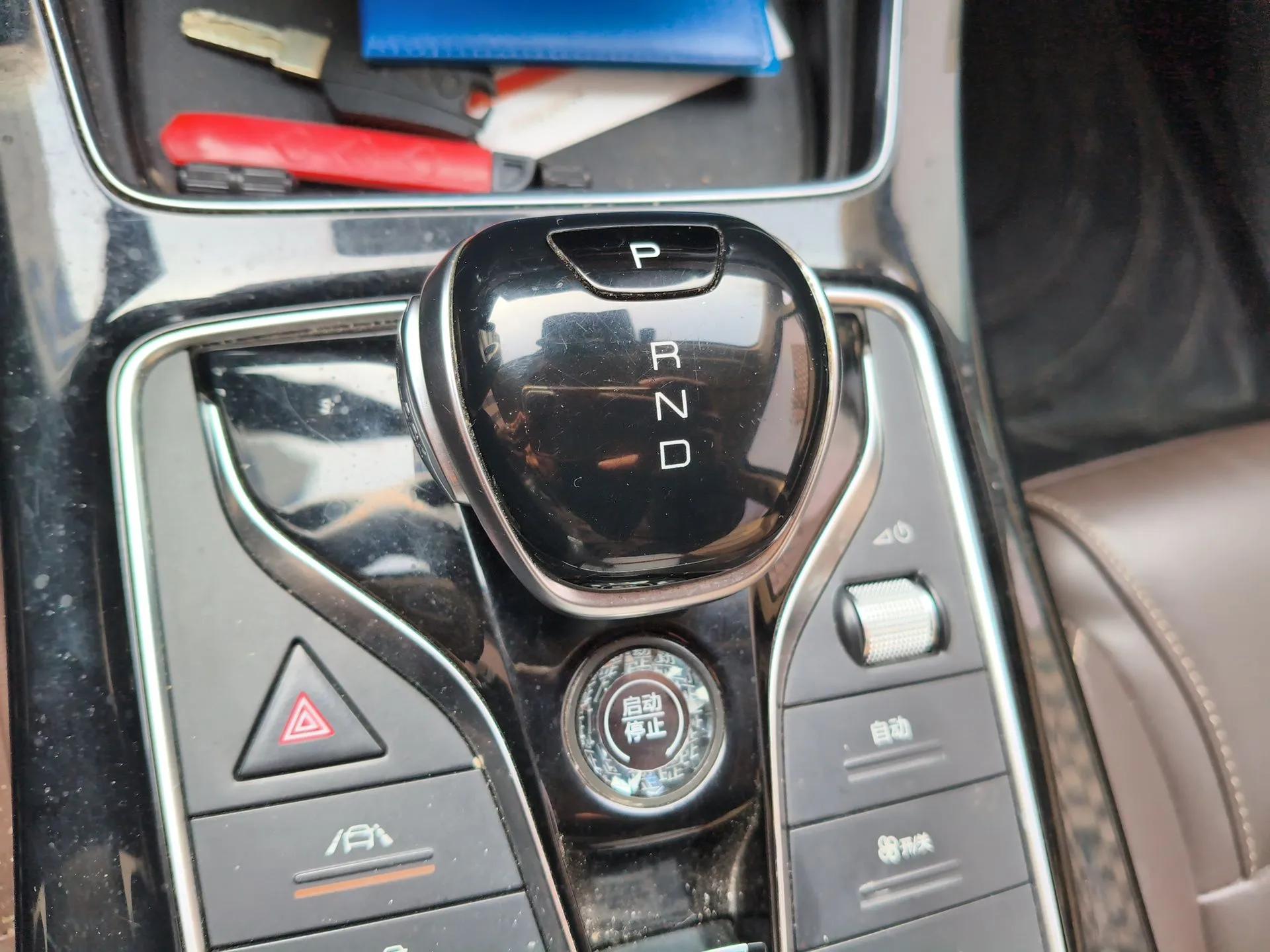 BYD Song MAX New Energy 2022 DM-i 105KM Flagship Model — миниатюра 15