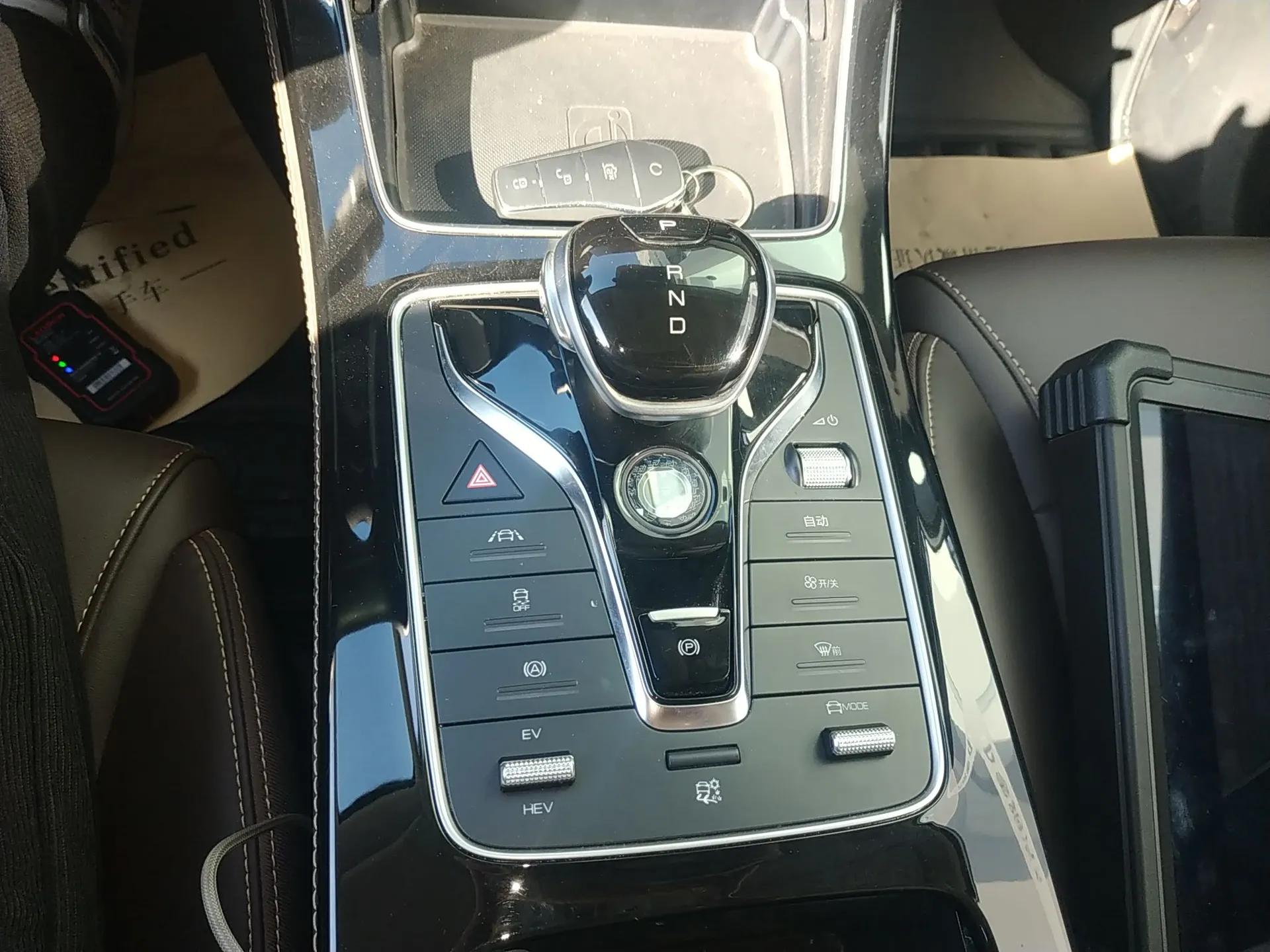 BYD Song MAX New Energy 2022 DM-i 105KM Flagship Model — миниатюра 15
