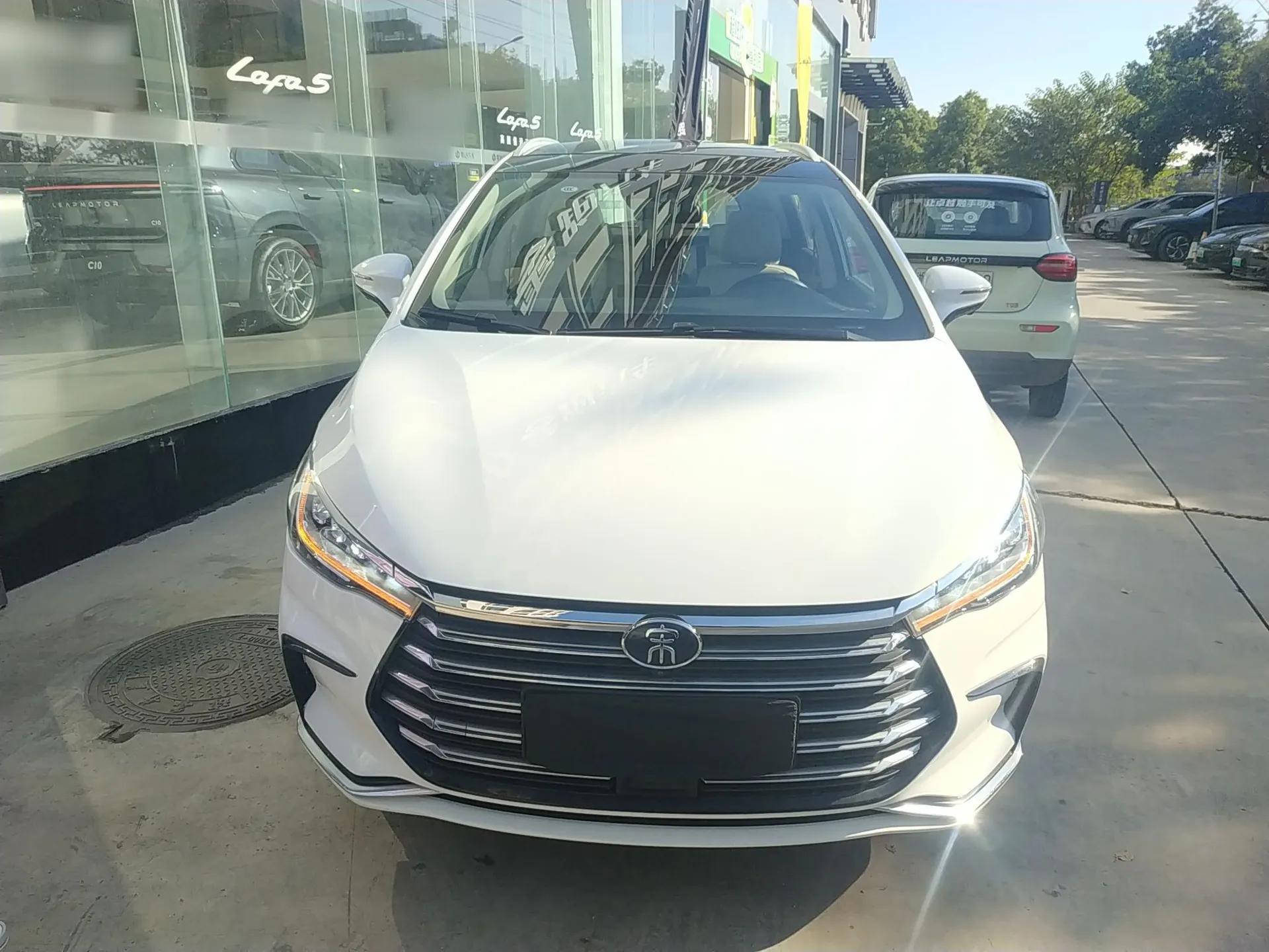 BYD Song MAX New Energy 2022 DM-i 105KM Flagship Model — миниатюра 3