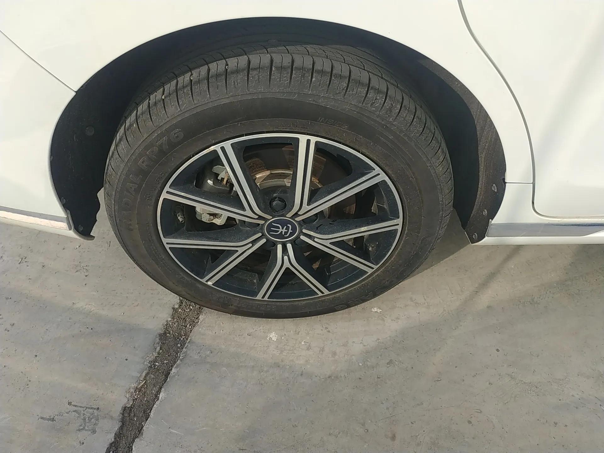 BYD Song MAX New Energy 2022 DM-i 105KM Flagship Model — миниатюра 10