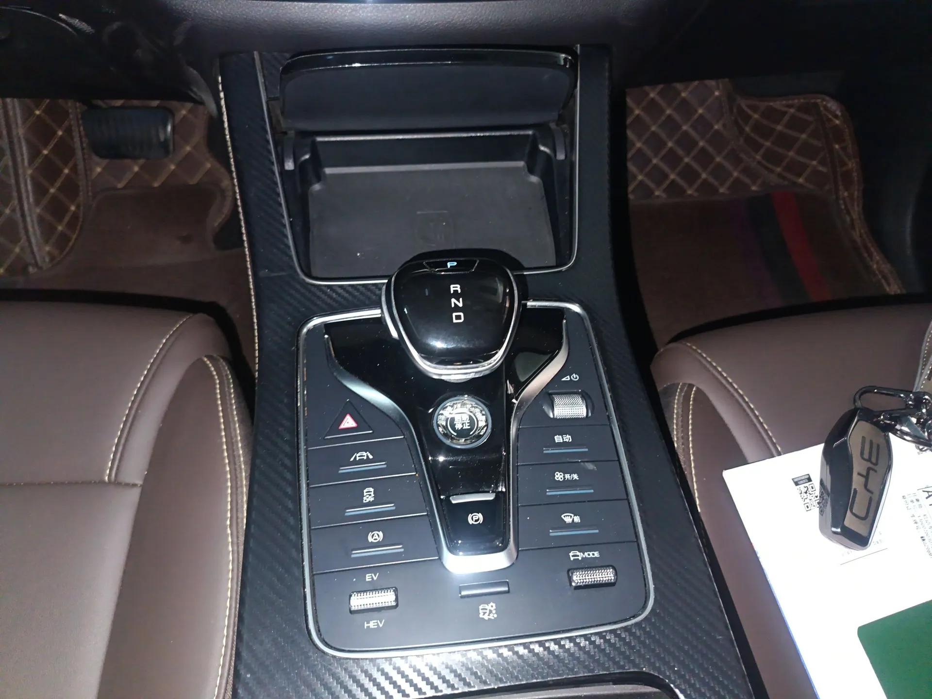 BYD Song MAX New Energy 2022 DM-i 105KM Prestige Model — миниатюра 17