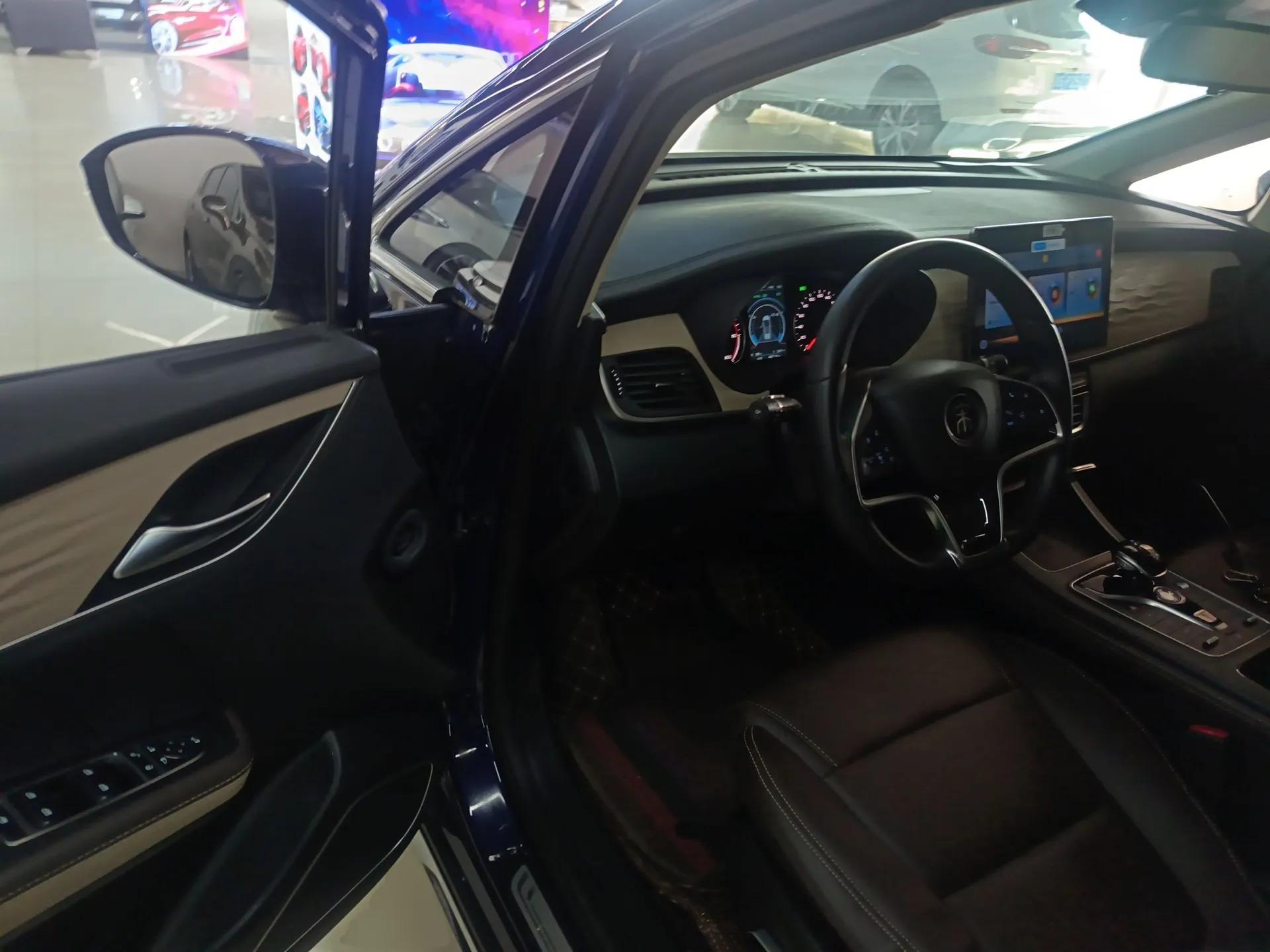 BYD Song MAX New Energy 2022 DM-i 105KM Prestige Model — миниатюра 19