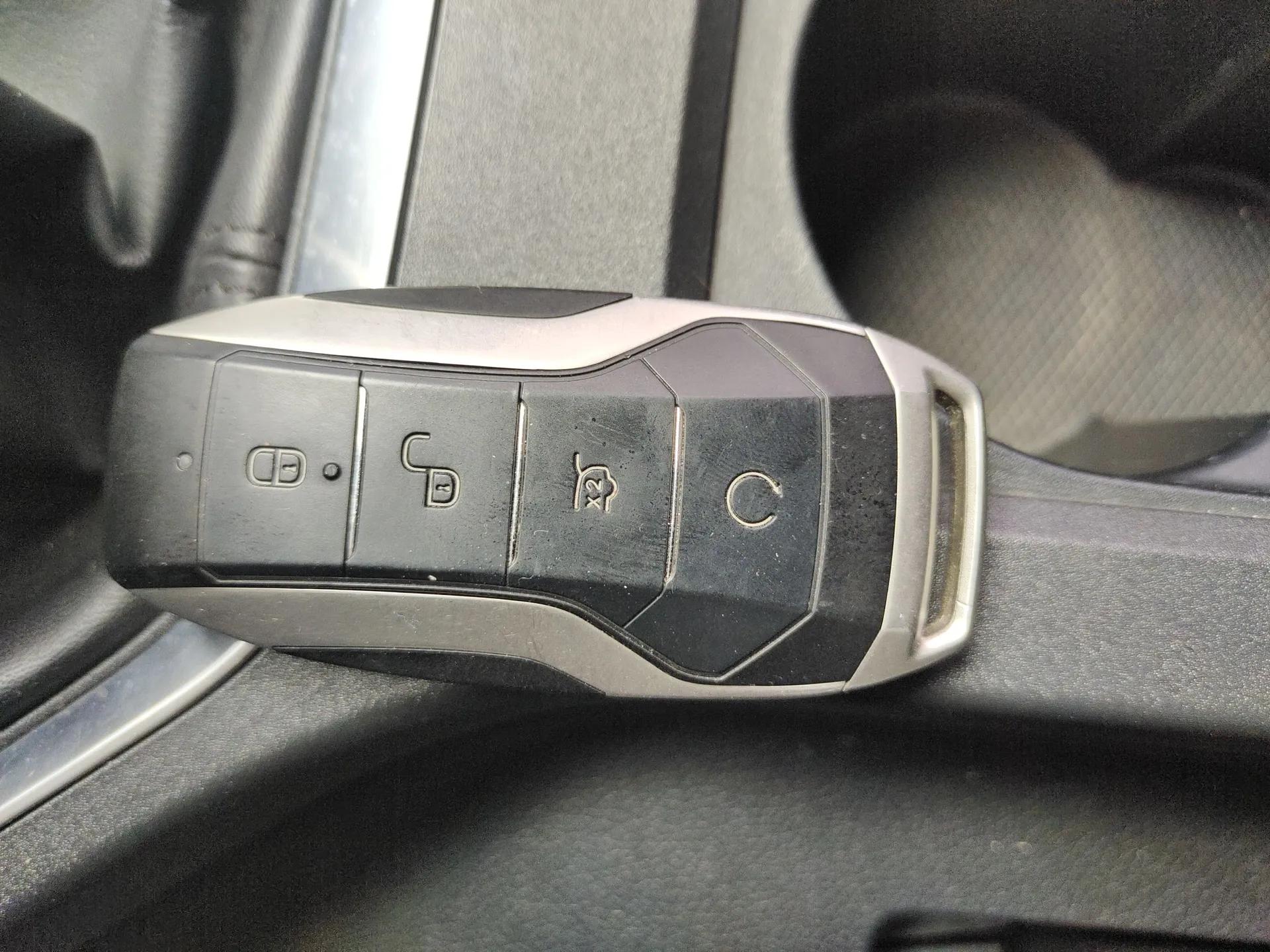 BYD Qin Pro 2018 1.5L Manual SmartConnect Fendong Model — миниатюра 12