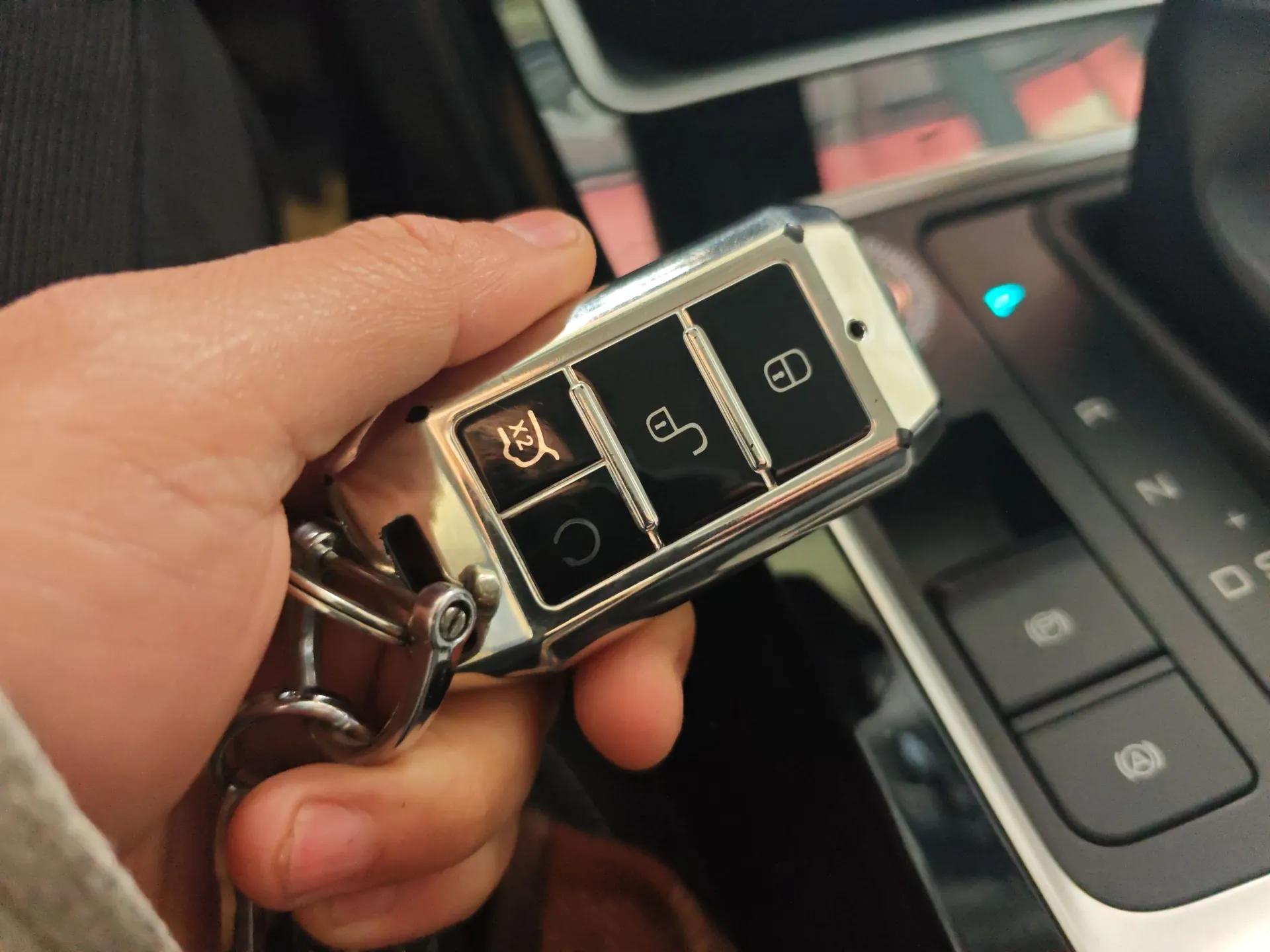 BYD Qin 2019 1.5L Automatic Prestige Model — миниатюра 12