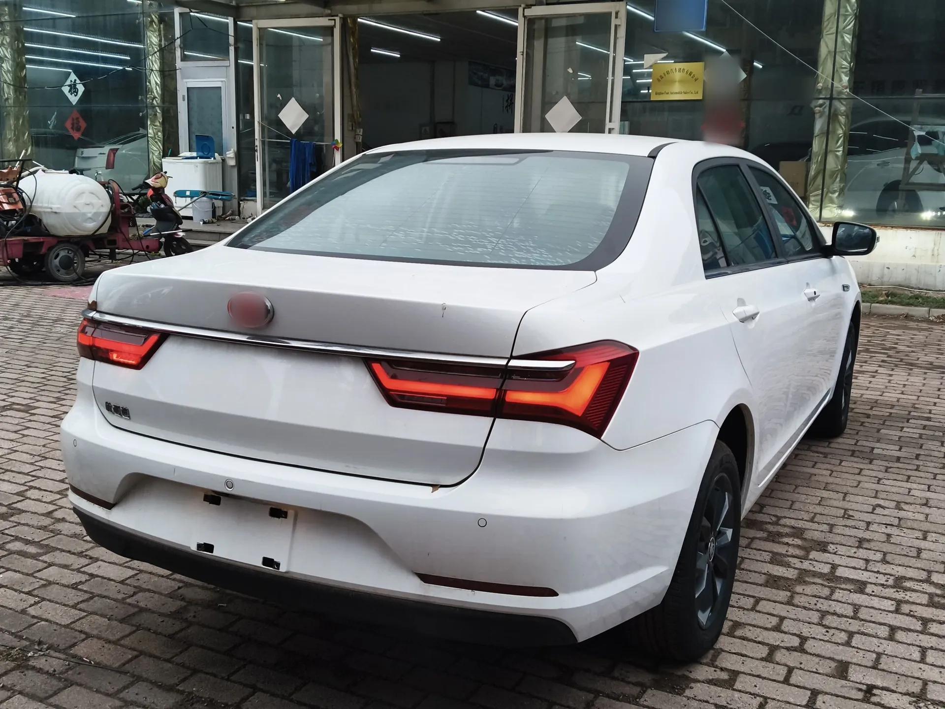 BYD Qin 2019 1.5L Automatic Prestige Model — миниатюра 4