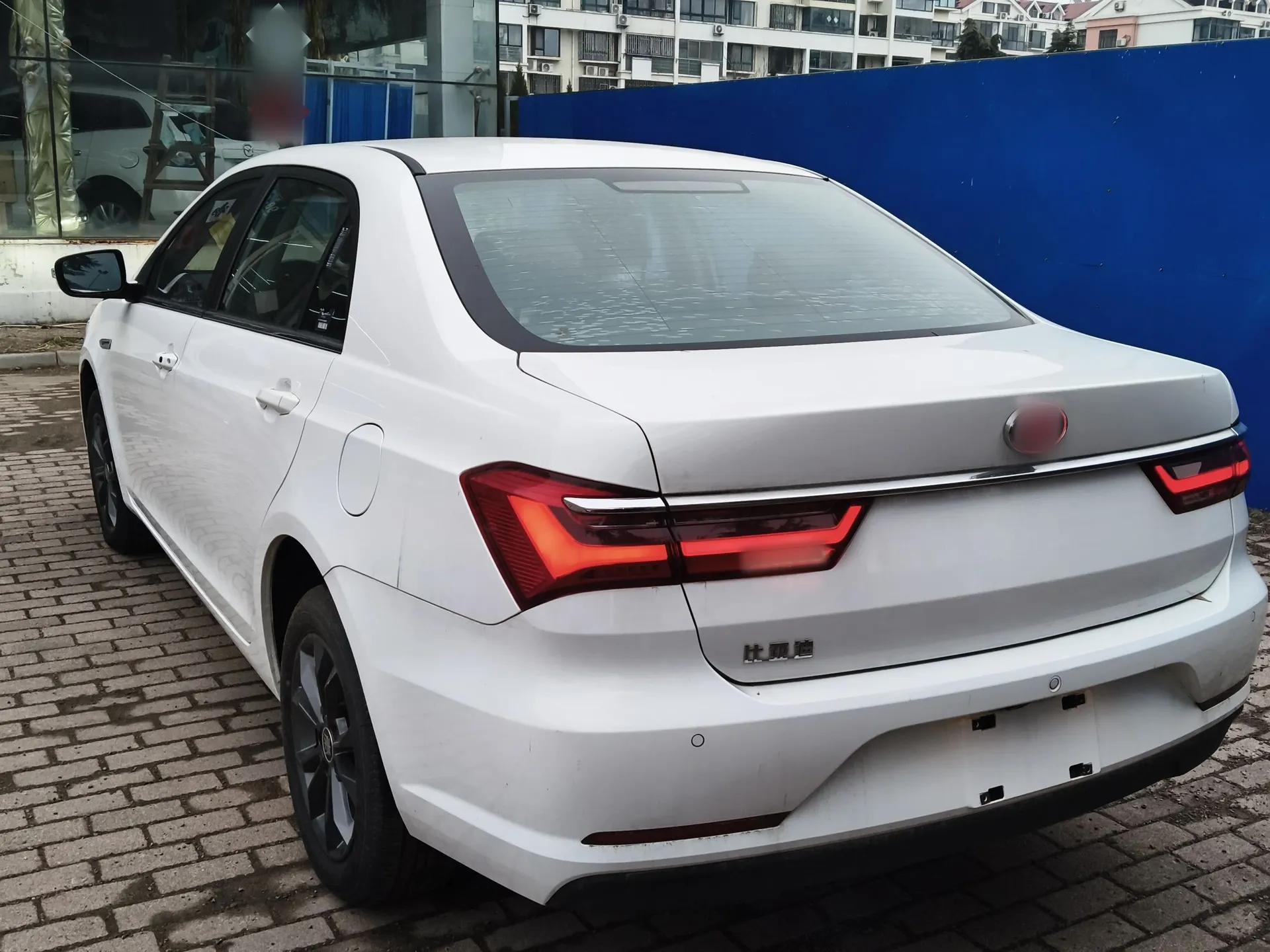BYD Qin 2019 1.5L Automatic Prestige Model — миниатюра 7