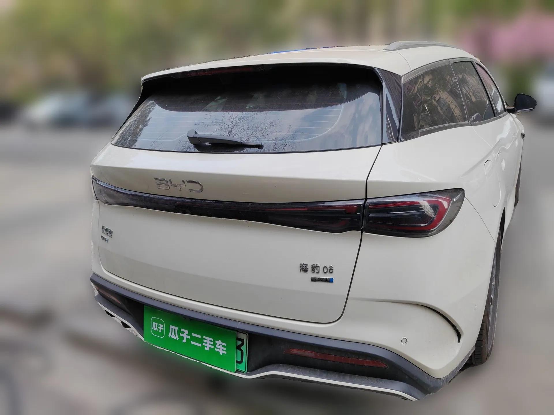BYD Seal 06 DM-i Touring 2025 DM-i 80KM Prestigious Edition — миниатюра 5