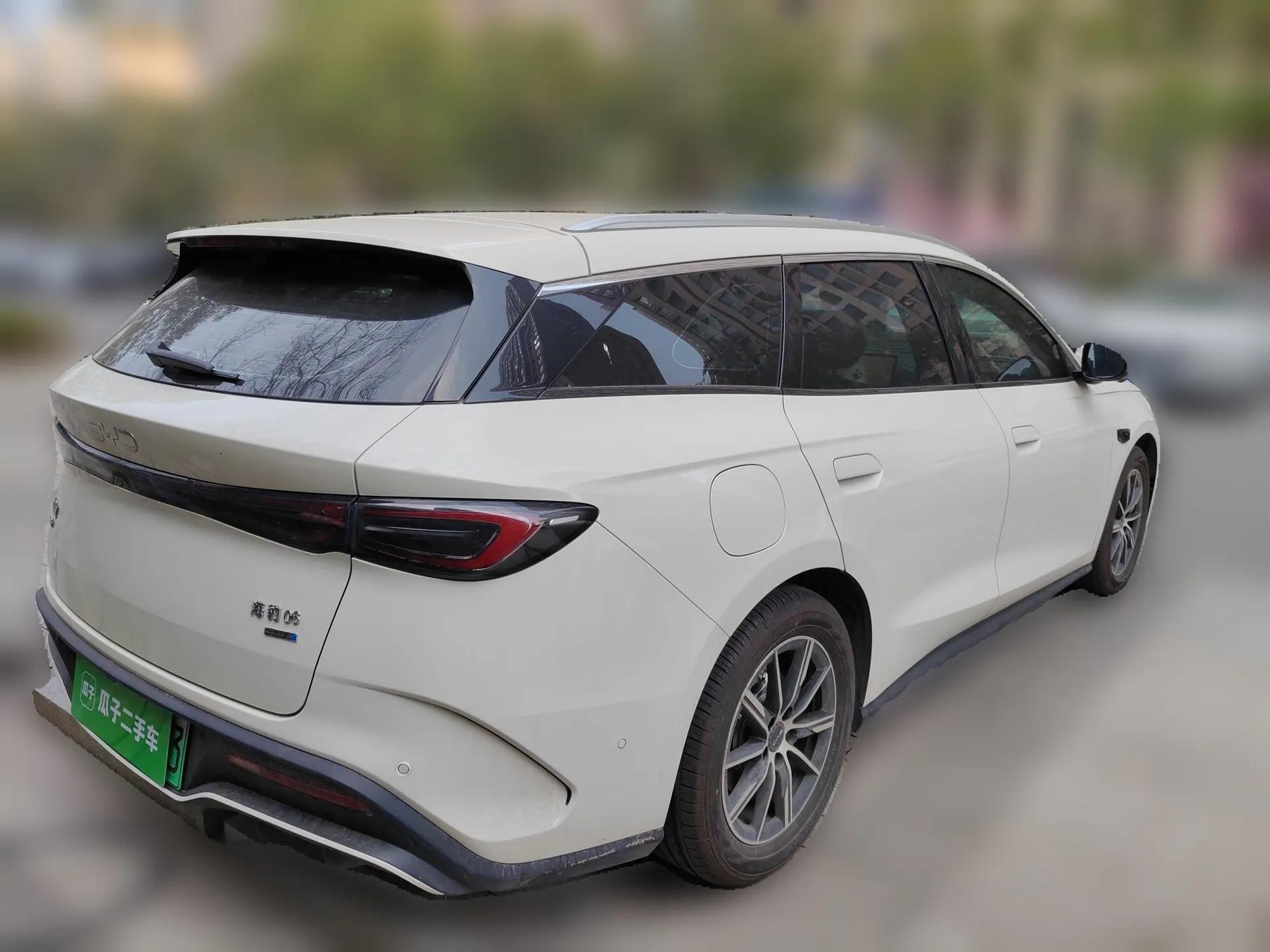 BYD Seal 06 DM-i Touring 2025 DM-i 80KM Prestigious Edition — миниатюра 6