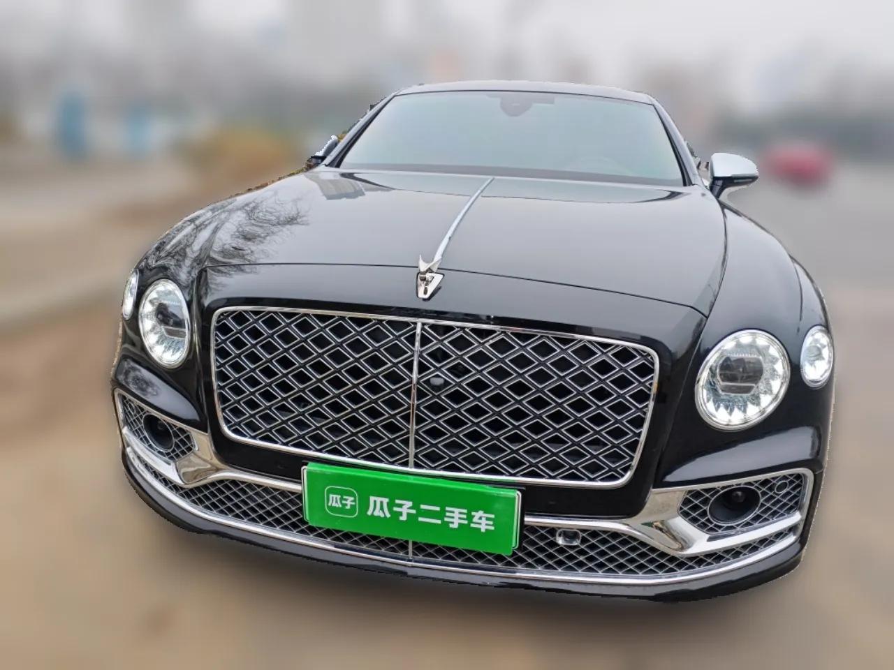 Bentley Flying Spur Plug-in Hybrid 2022 2.9T V6 Hybrid Mulliner — миниатюра 2