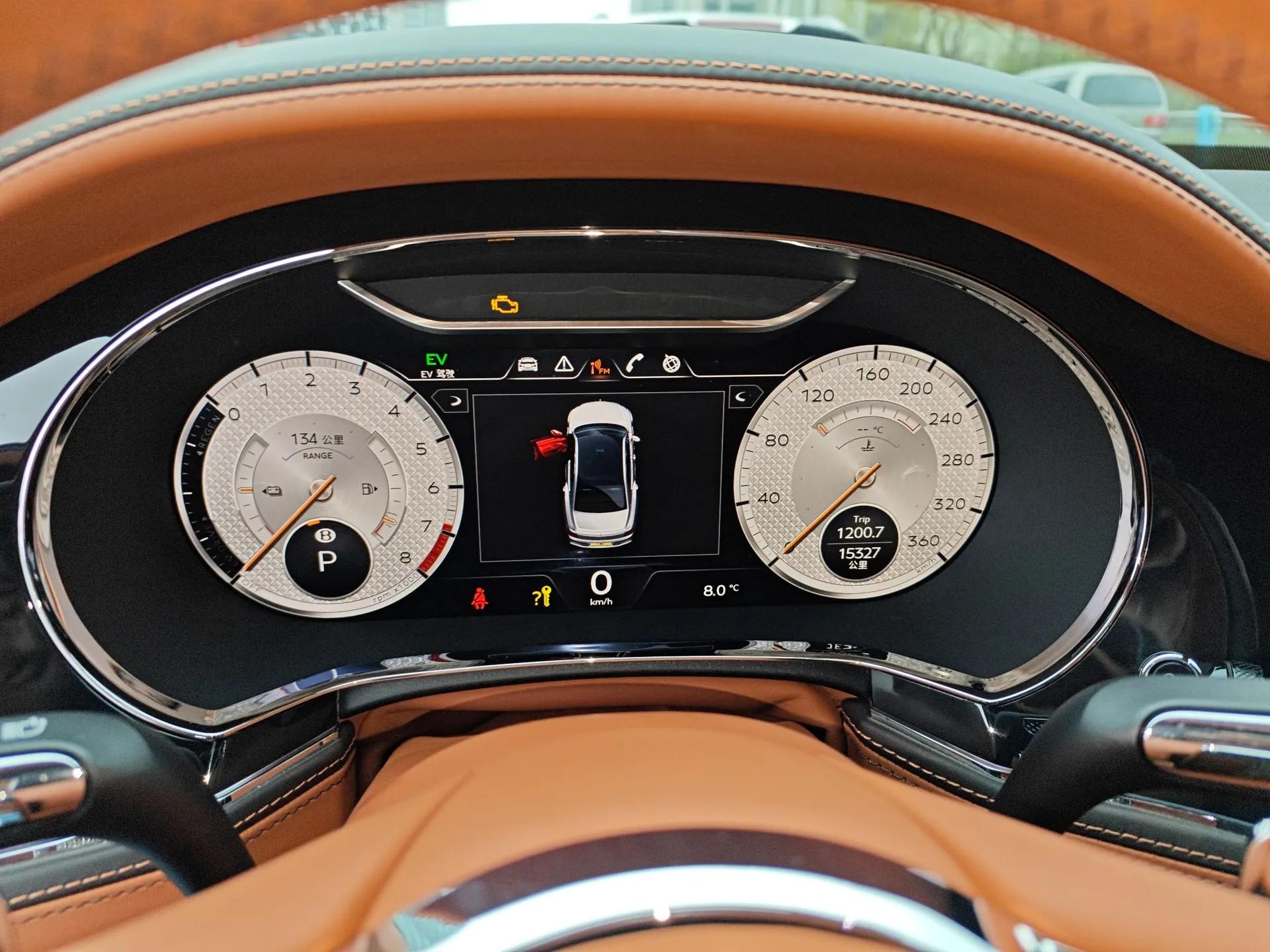 Bentley Flying Spur Plug-in Hybrid 2022 2.9T V6 Hybrid Mulliner — миниатюра 12