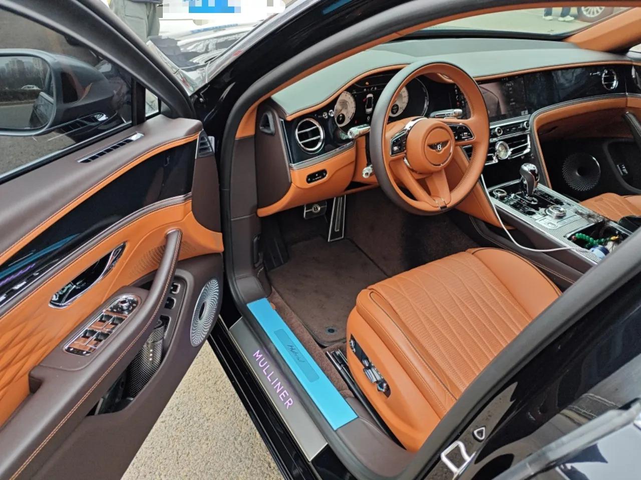 Bentley Flying Spur Plug-in Hybrid 2022 2.9T V6 Hybrid Mulliner — миниатюра 17