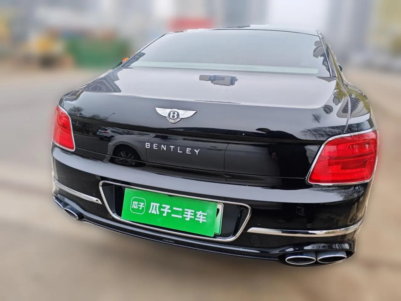 Bentley Flying Spur Plug-in Hybrid 2022 2.9T V6 Hybrid Mulliner — миниатюра 5