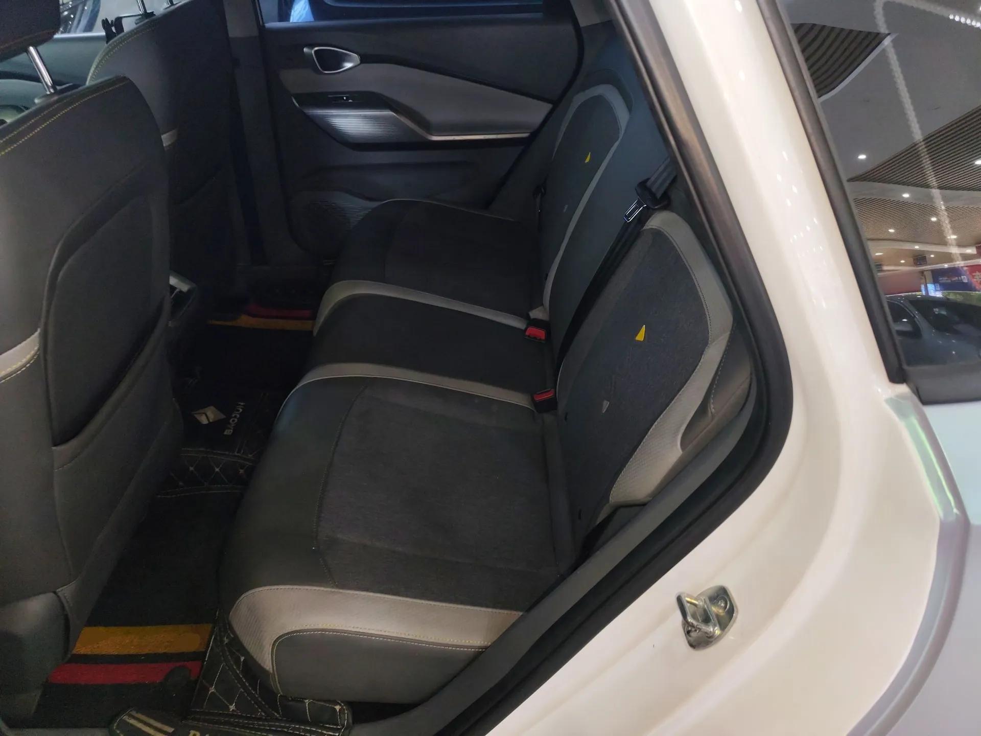Baojun RC-5 2020 1.5L Manual Smart Luxury Edition — миниатюра 20