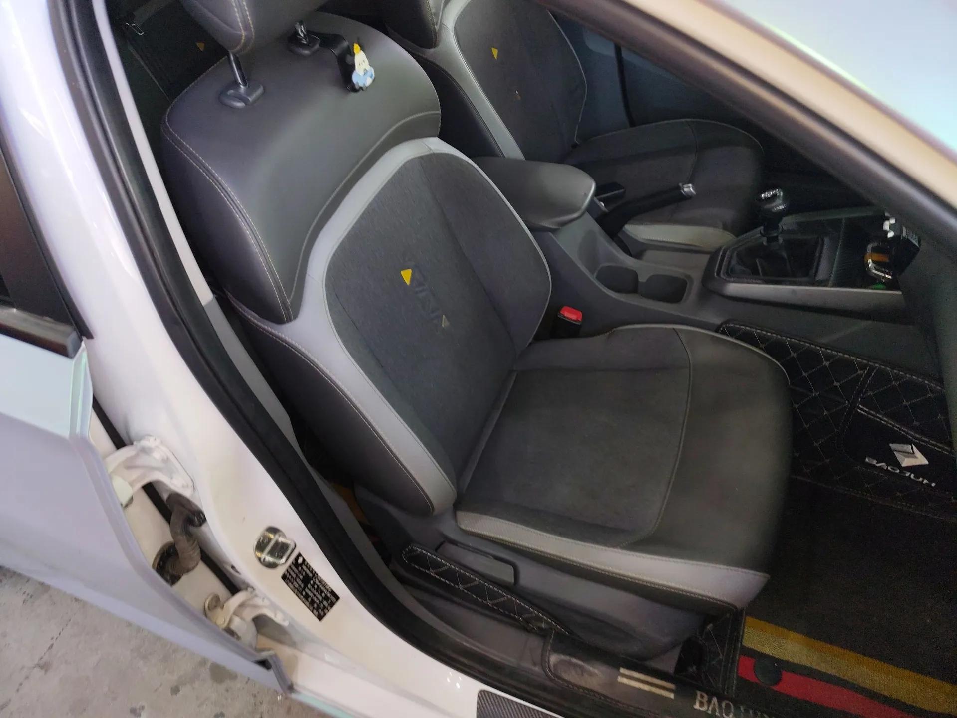 Baojun RC-5 2020 1.5L Manual Smart Luxury Edition — миниатюра 23