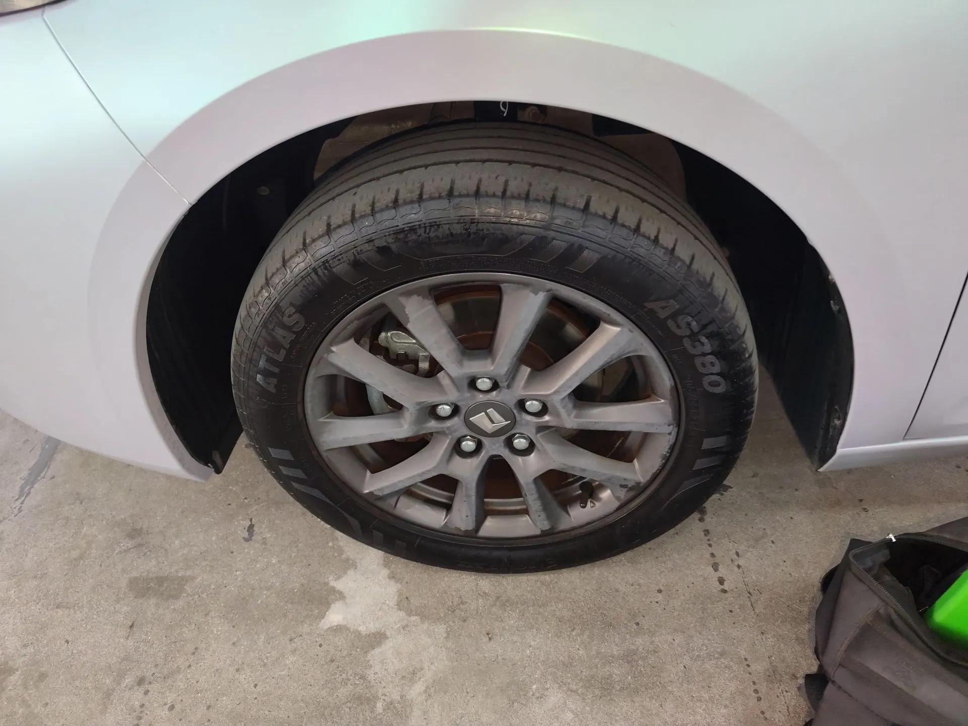 Baojun RC-5 2020 1.5L Manual Smart Luxury Edition — миниатюра 8