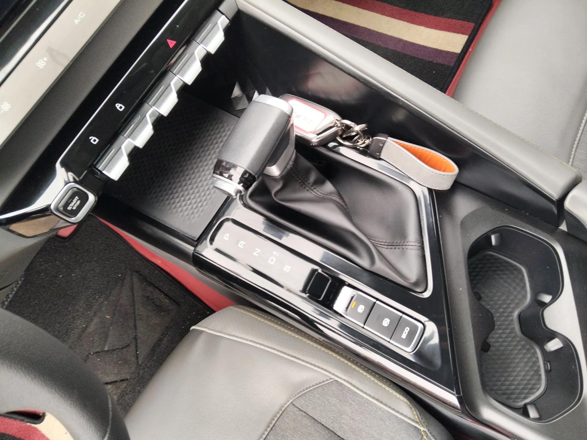 Baojun RC-5 2020 1.5T CVT Smart Luxury Edition — миниатюра 17