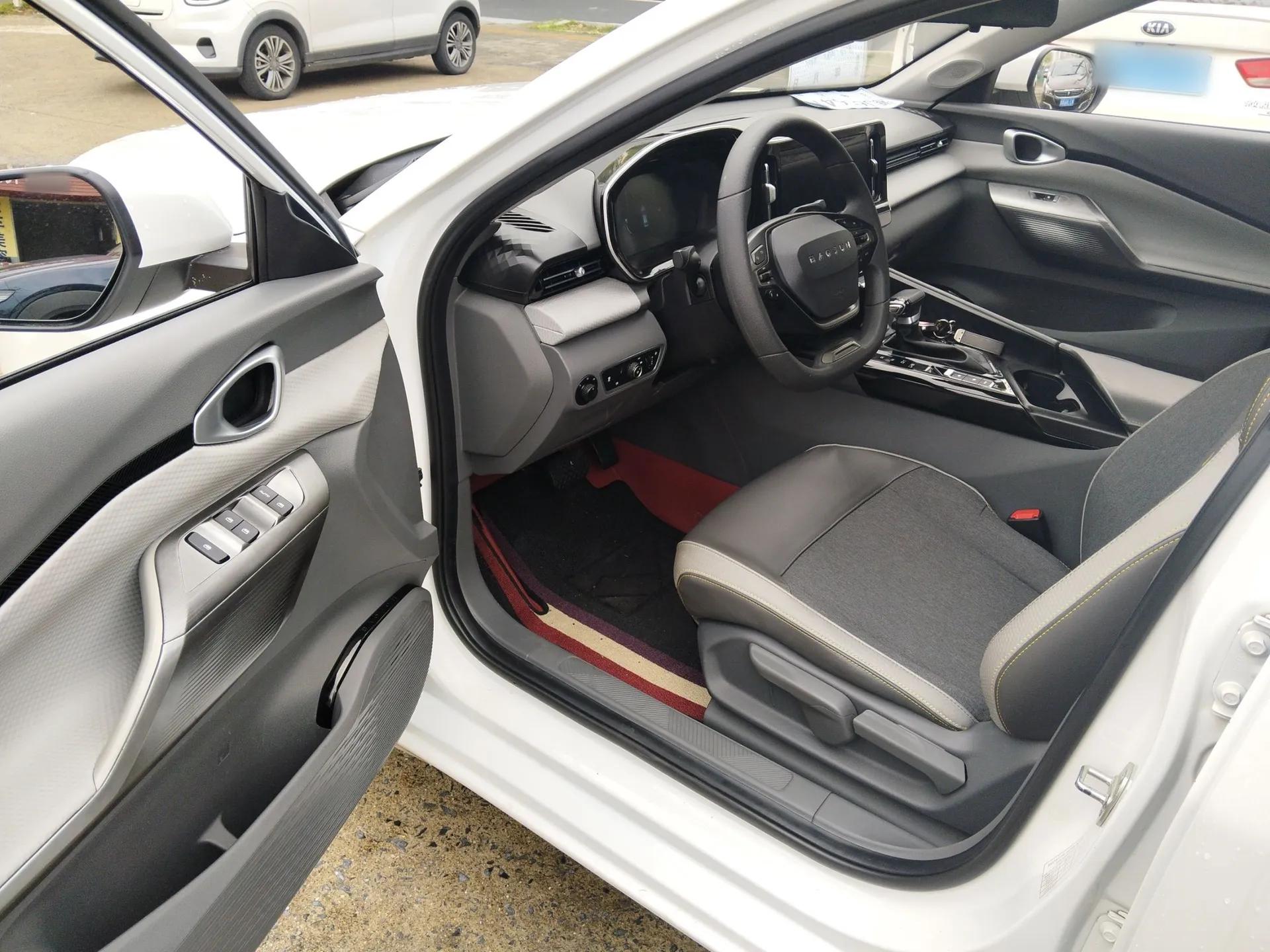 Baojun RC-5 2020 1.5T CVT Smart Luxury Edition — миниатюра 19