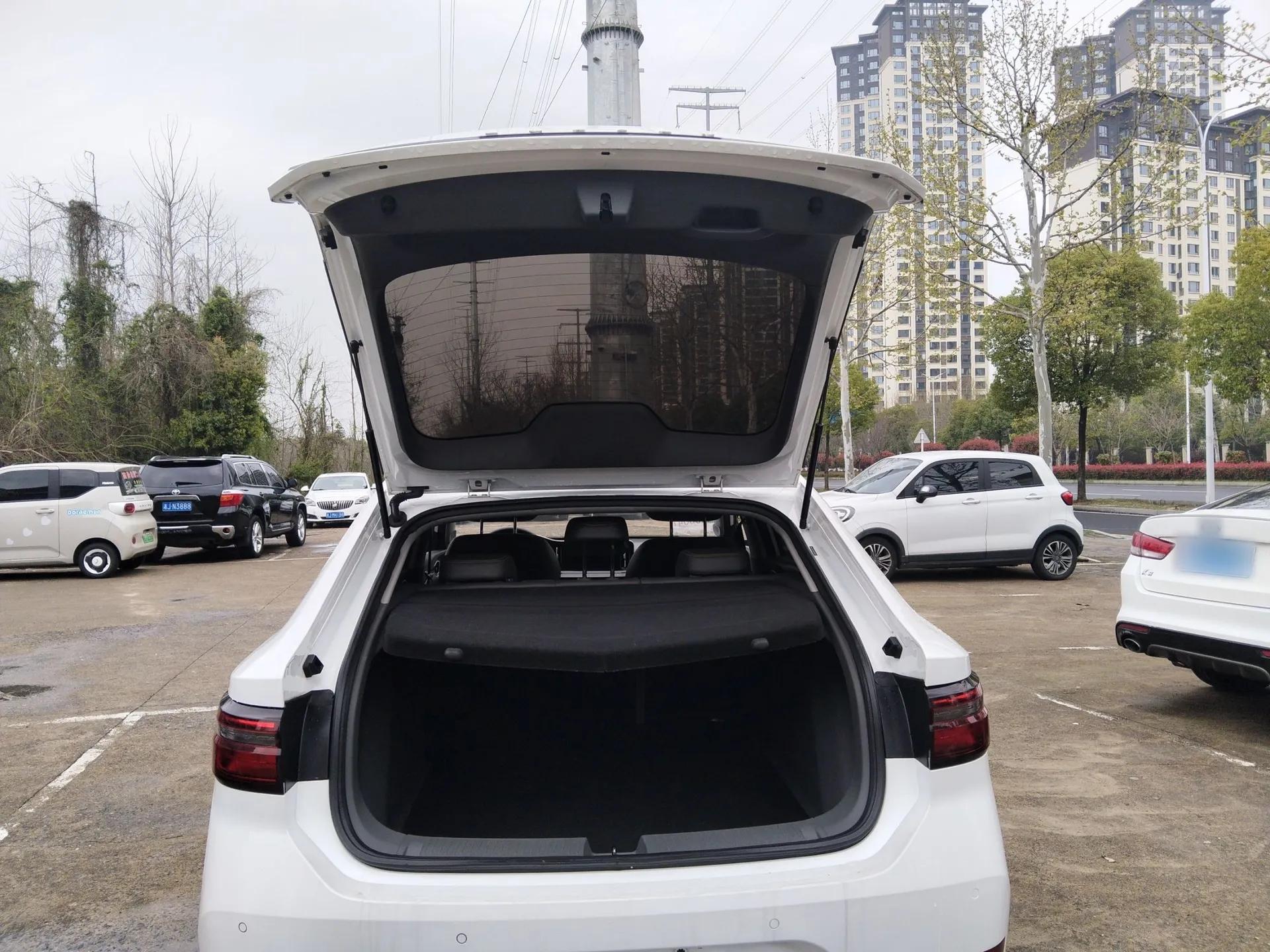 Baojun RC-5 2020 1.5T CVT Smart Luxury Edition — миниатюра 22