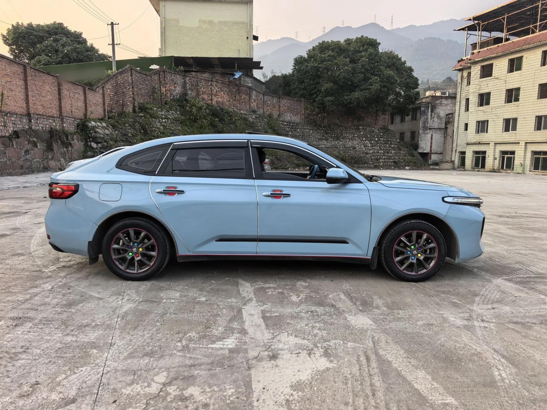 Baojun RC-5 2020 1.5L Manual Smart Luxury Edition — миниатюра 6