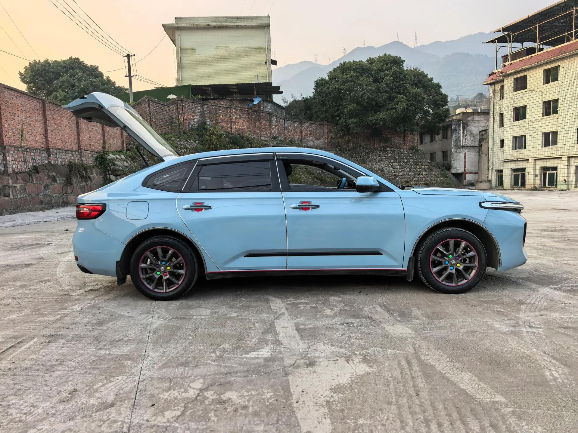 Baojun RC-5 2020 1.5L Manual Smart Luxury Edition — миниатюра 10