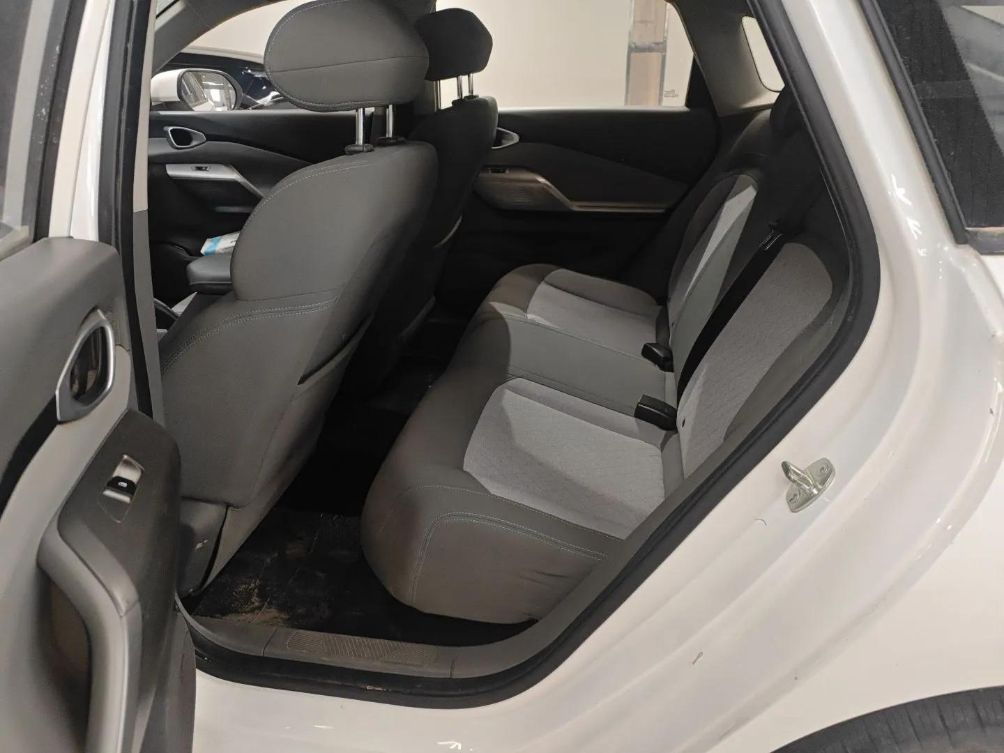 Baojun RC-5 2020 1.5L Manual Zhiyao Elite Edition — миниатюра 18