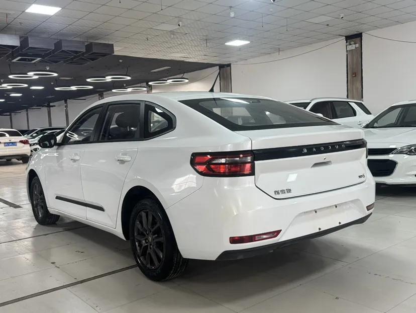 Baojun RC-5 2020 1.5L Manual Zhiyao Elite Edition — миниатюра 6