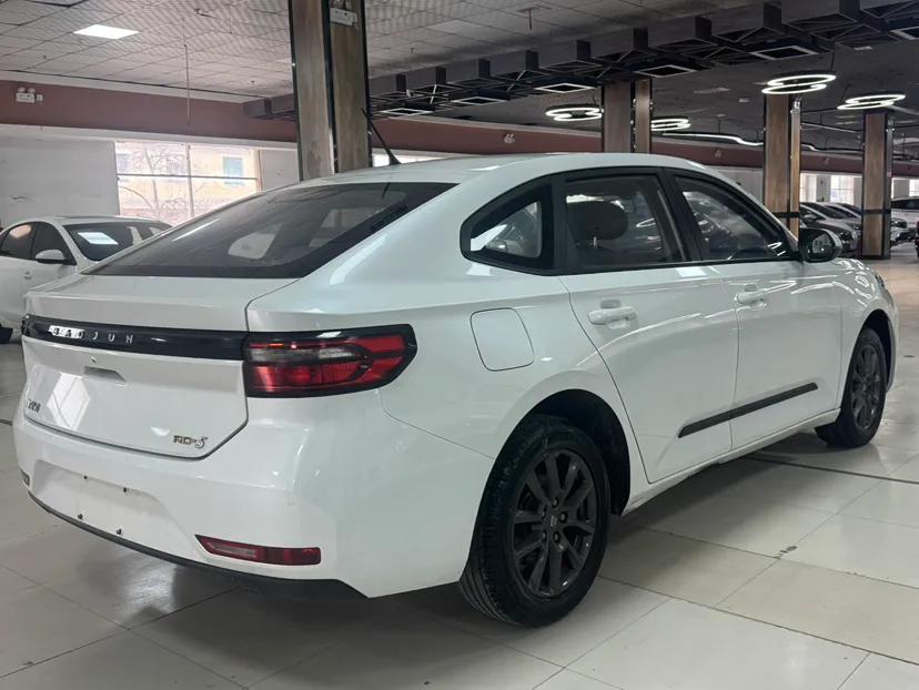 Baojun RC-5 2020 1.5L Manual Zhiyao Elite Edition — миниатюра 9