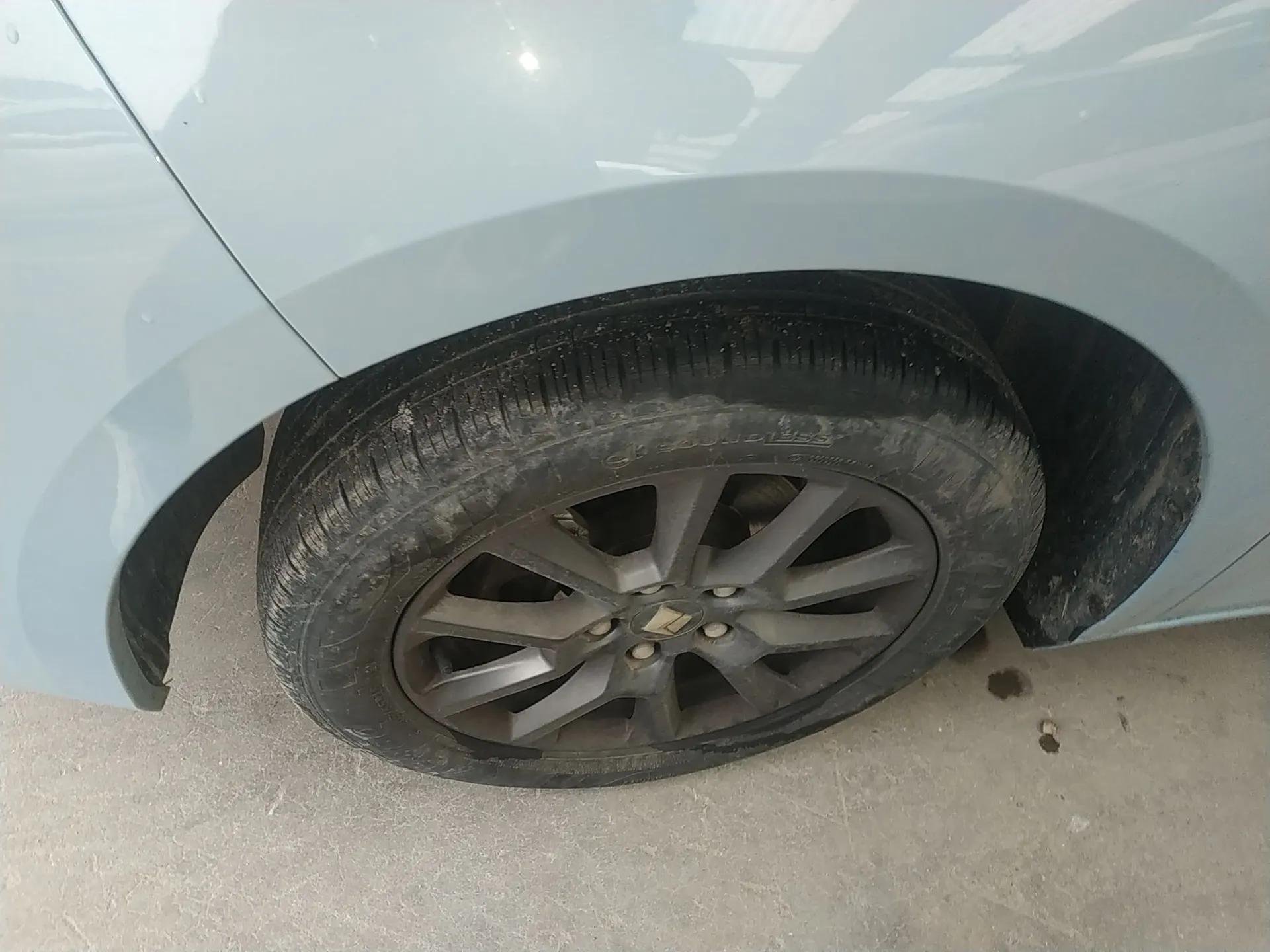Baojun RC-5 2020 1.5L Manual Zhiyao Elite Edition — миниатюра 9