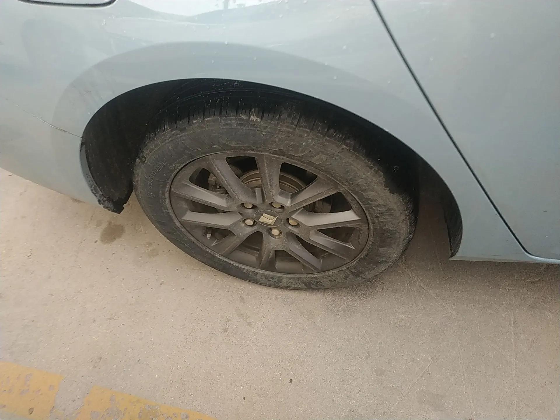 Baojun RC-5 2020 1.5L Manual Zhiyao Elite Edition — миниатюра 10