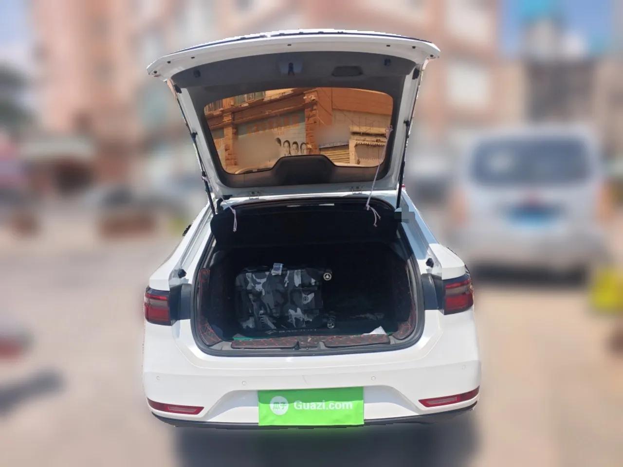 Baojun RC-5 2020 1.5L Manual Smart Luxury Edition — миниатюра 20