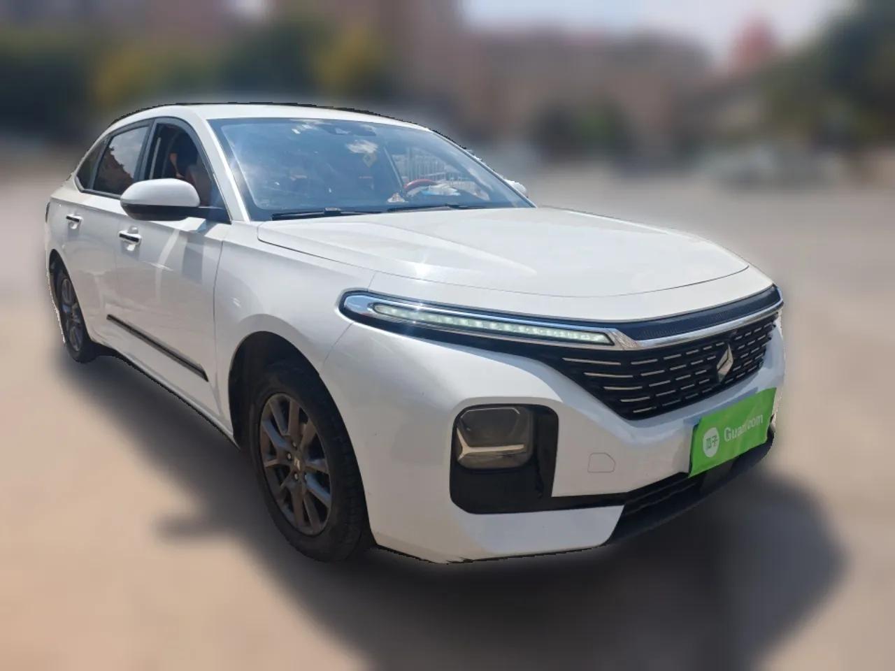 Baojun RC-5 2020 1.5L Manual Smart Luxury Edition — миниатюра 3